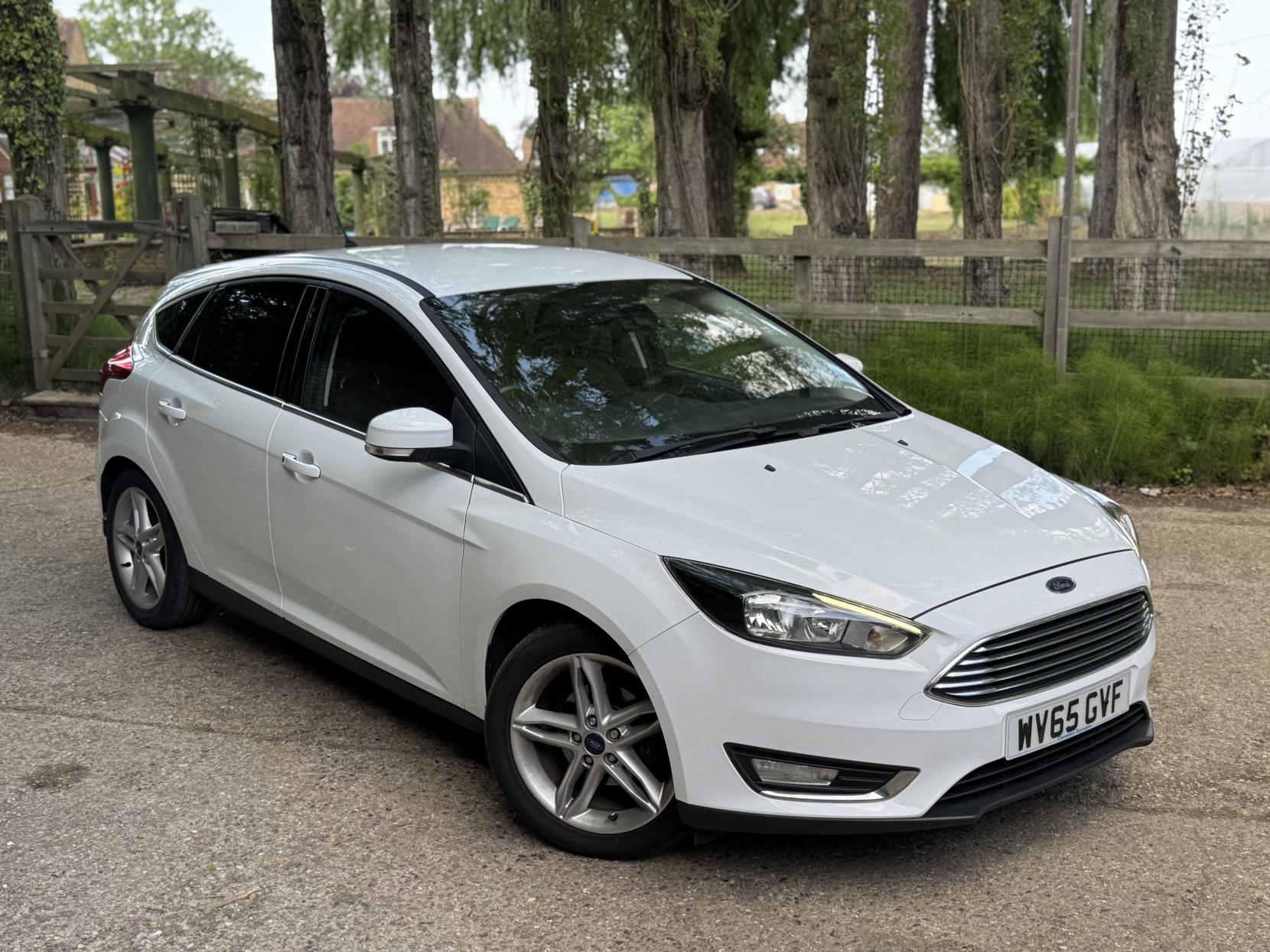 Ford Focus 1.0T EcoBoost Titanium Hatchback 5dr Petrol Manual Euro 6 (s/s) (125 ps)