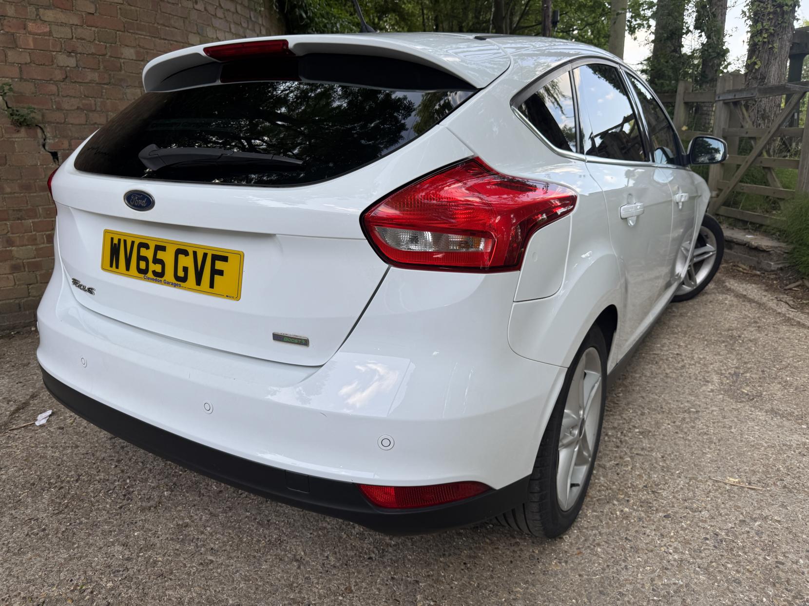 Ford Focus 1.0T EcoBoost Titanium Hatchback 5dr Petrol Manual Euro 6 (s/s) (125 ps)