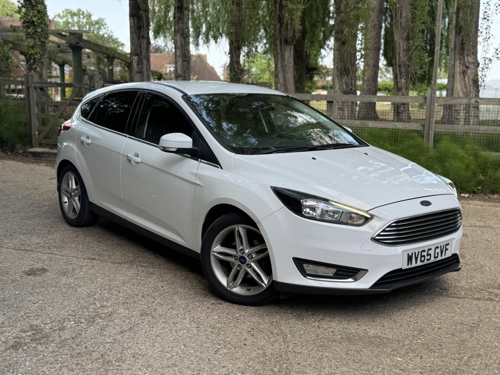 Ford Focus 1.0T EcoBoost Titanium Hatchback 5dr Petrol Manual Euro 6 (s/s) (125 ps)