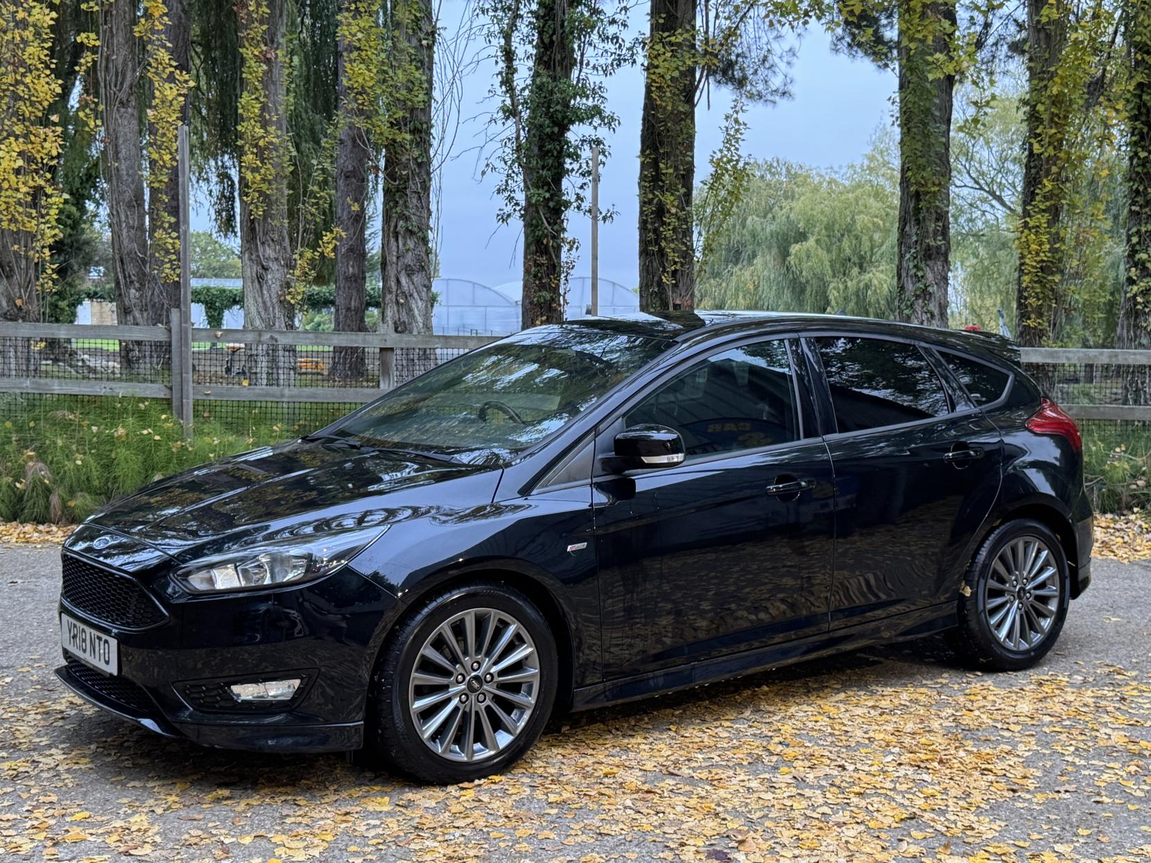 Ford Focus 1.0T EcoBoost ST-Line Hatchback 5dr Petrol Manual Euro 6 (s/s) (140 ps)