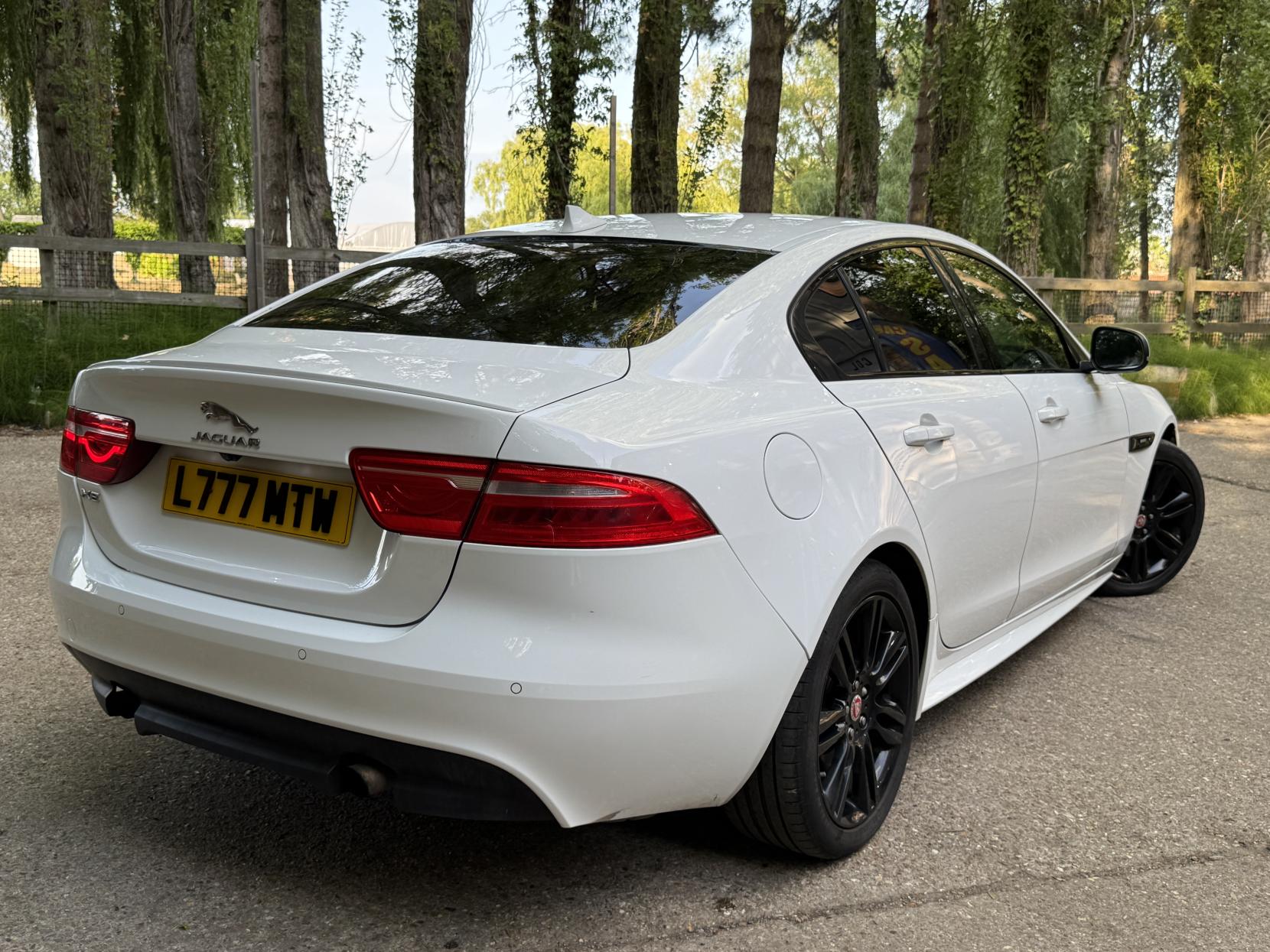 Jaguar XE 2.0 GTDi R-Sport Saloon 4dr Petrol Auto Euro 6 (s/s) (240 ps)