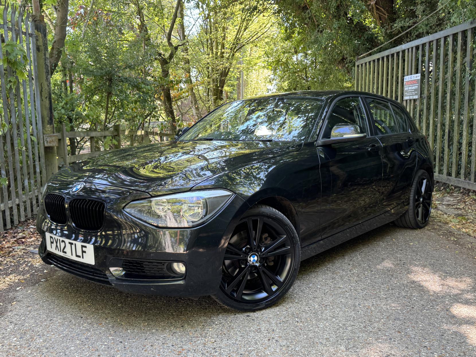 BMW 1 Series 1.6 118i Urban Hatchback 5dr Petrol Manual Euro 5 (s/s) (170 ps)