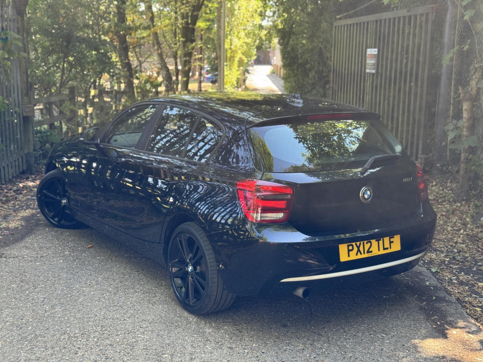 BMW 1 Series 1.6 118i Urban Hatchback 5dr Petrol Manual Euro 5 (s/s) (170 ps)