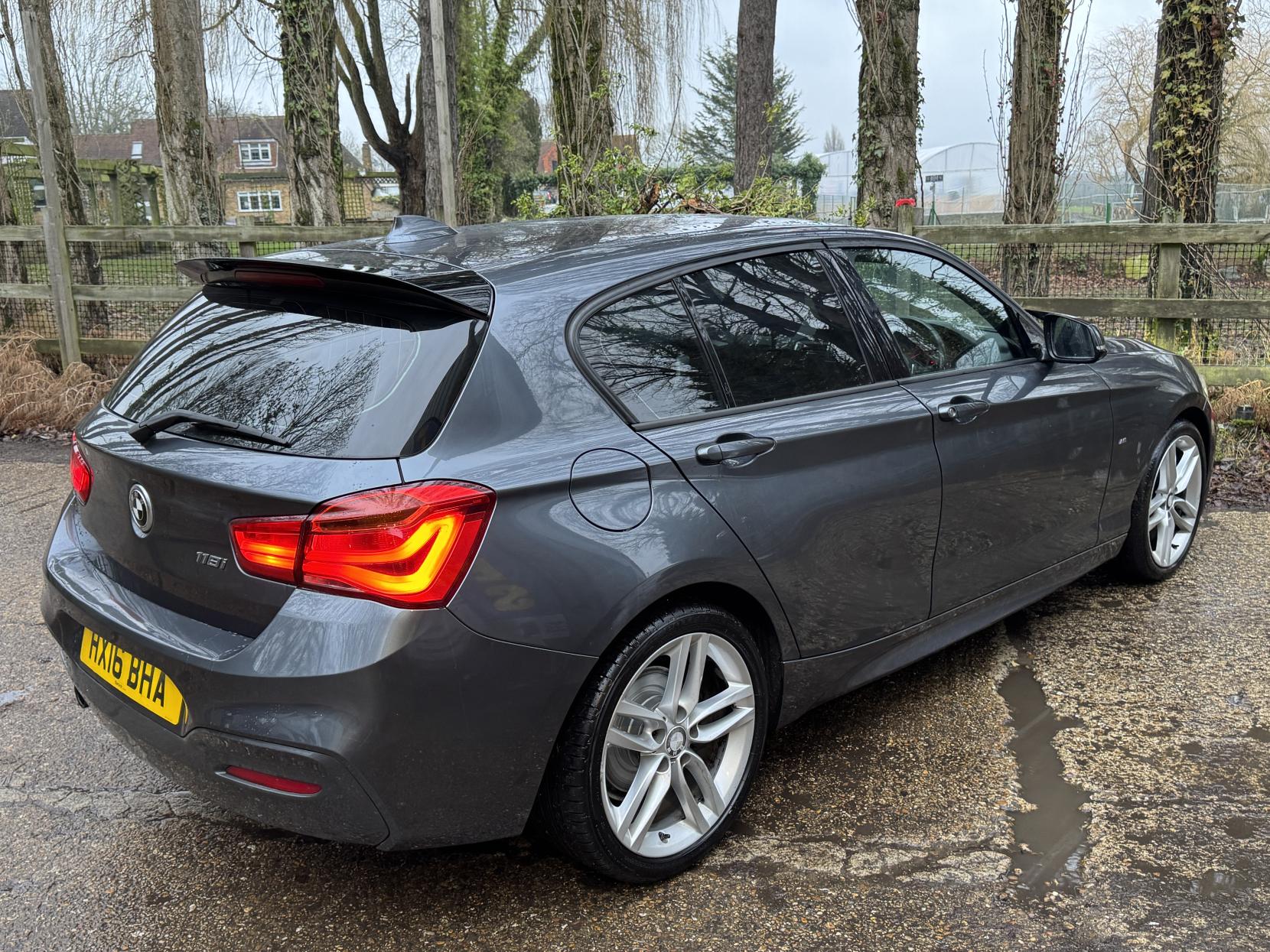 BMW 1 Series 1.5 118i M Sport Hatchback 5dr Petrol Manual Euro 6 (s/s) (136 ps)