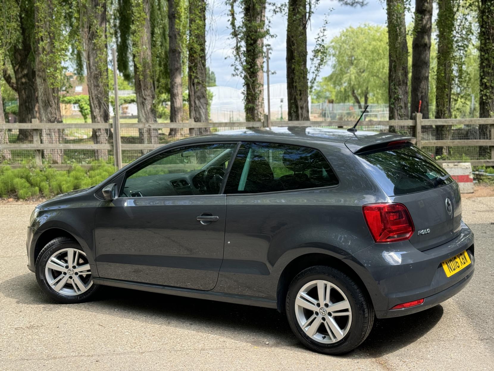 Volkswagen Polo 1.0 BlueMotion Tech Match Hatchback 3dr Petrol Manual Euro 6 (s/s) (60 ps)