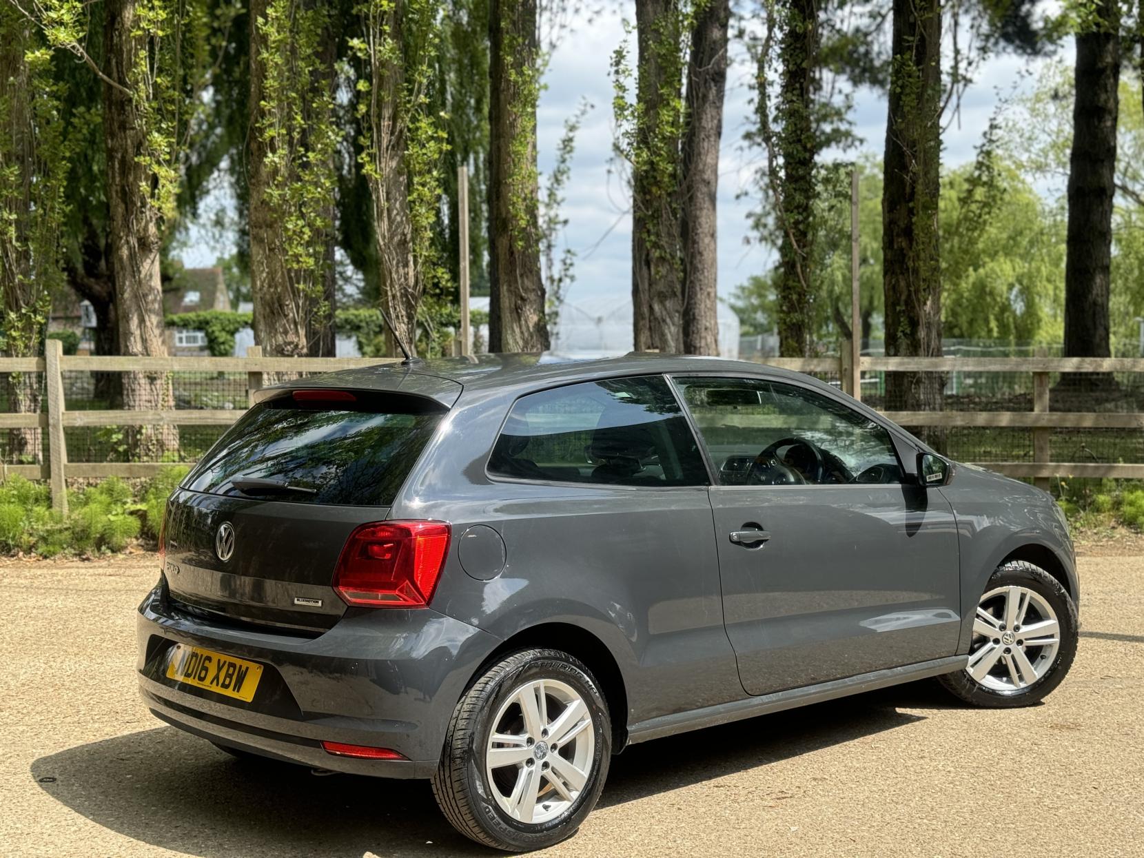 Volkswagen Polo 1.0 BlueMotion Tech Match Hatchback 3dr Petrol Manual Euro 6 (s/s) (60 ps)