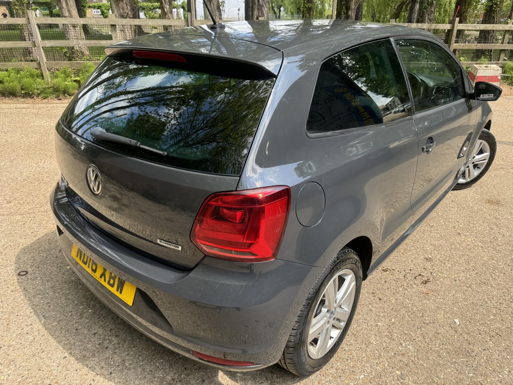 Volkswagen Polo 1.0 BlueMotion Tech Match Hatchback 3dr Petrol Manual Euro 6 (s/s) (60 ps)