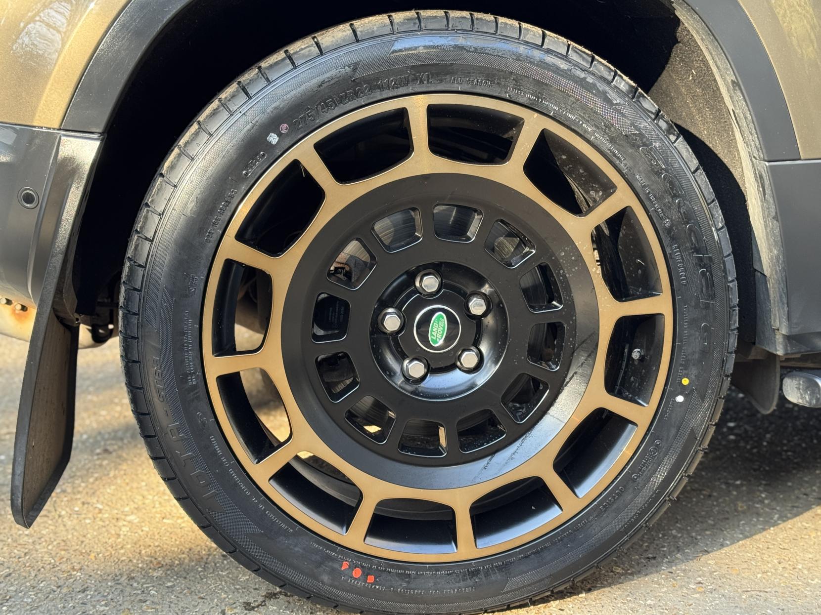 Land Rover Defender 110 2.0 SD4 First Edition SUV 5dr Diesel Auto 4WD Euro 6 (s/s) (240 ps)