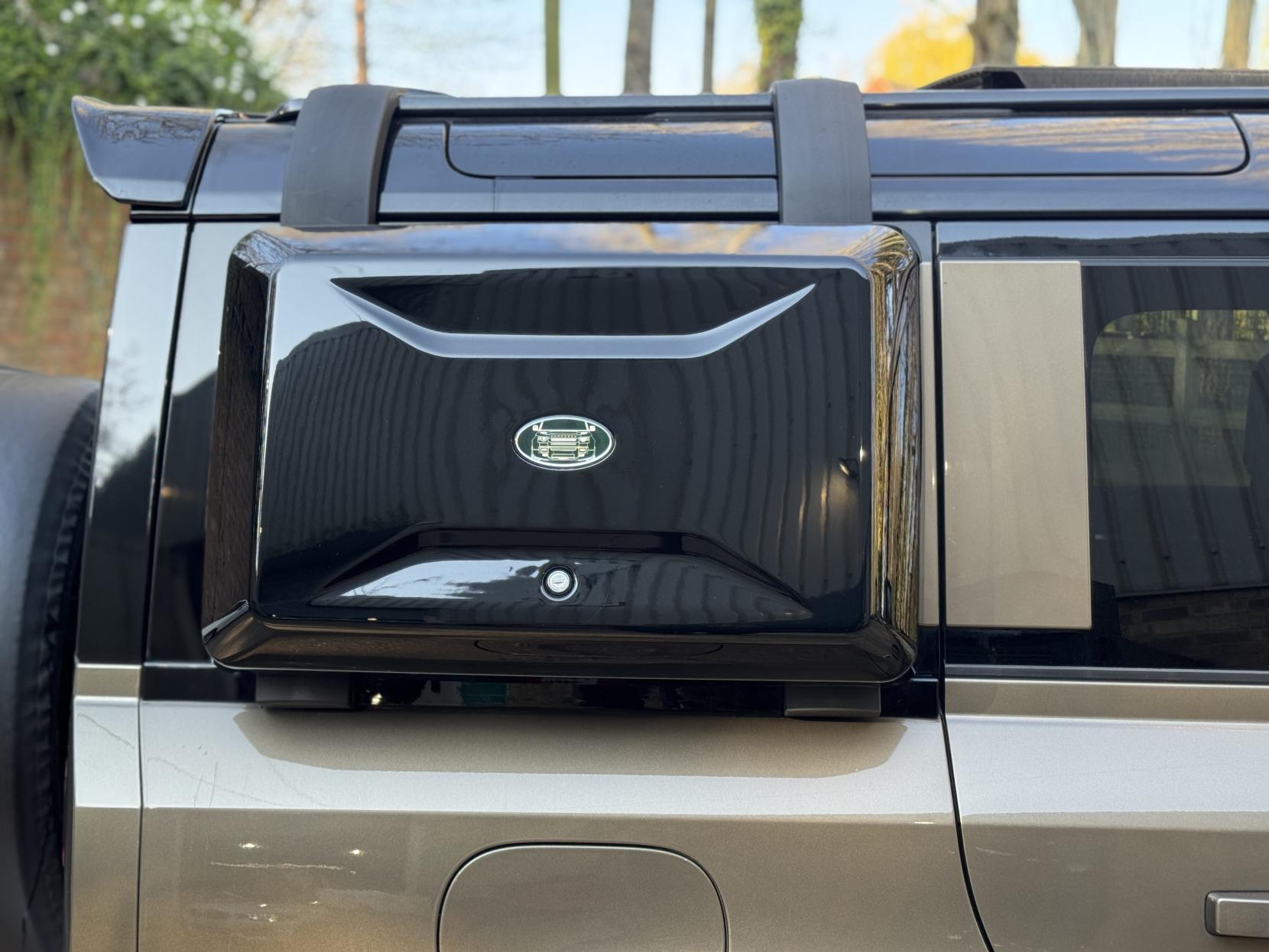 Land Rover Defender 110 2.0 SD4 First Edition SUV 5dr Diesel Auto 4WD Euro 6 (s/s) (240 ps)