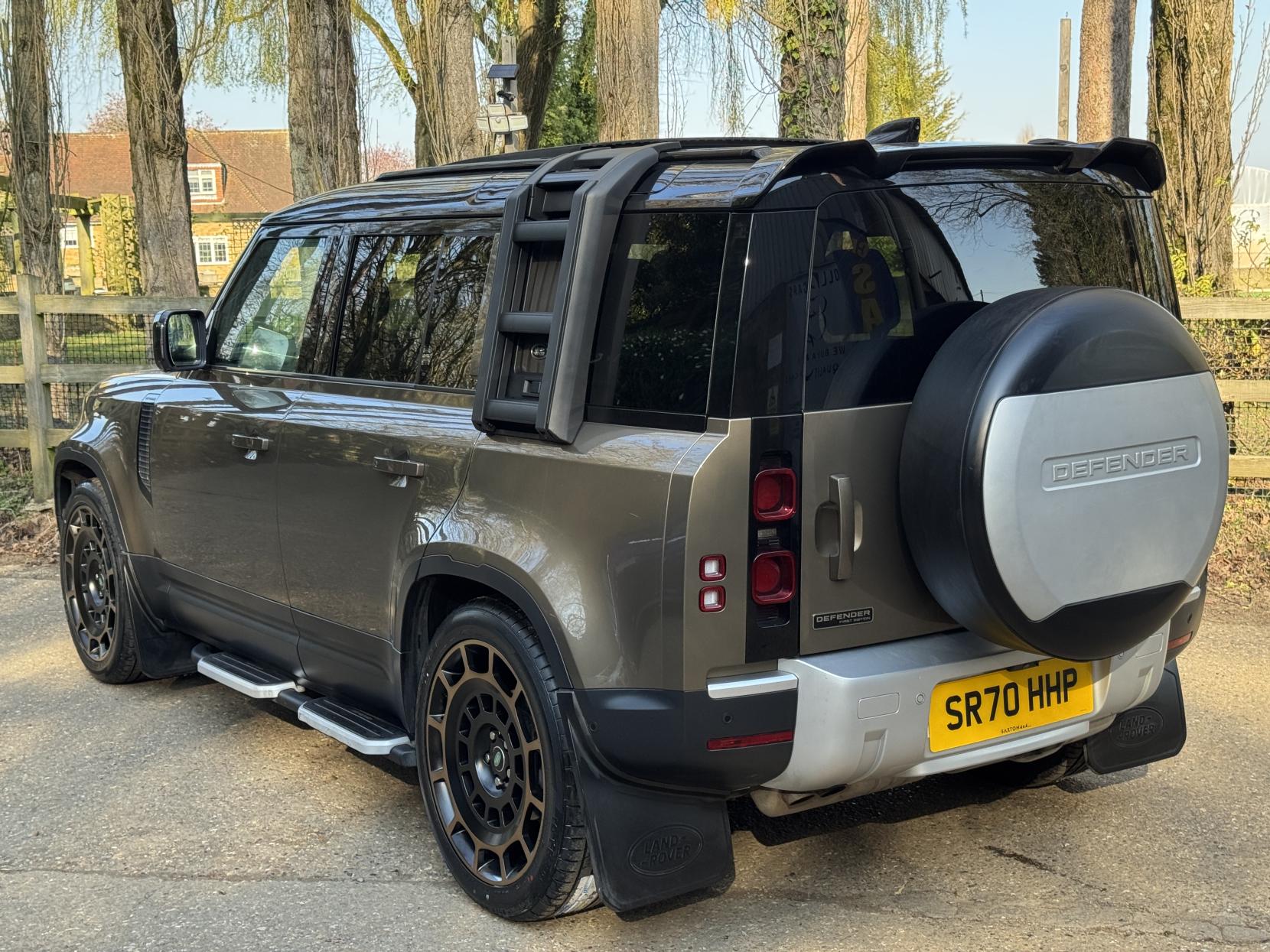 Land Rover Defender 110 2.0 SD4 First Edition SUV 5dr Diesel Auto 4WD Euro 6 (s/s) (240 ps)