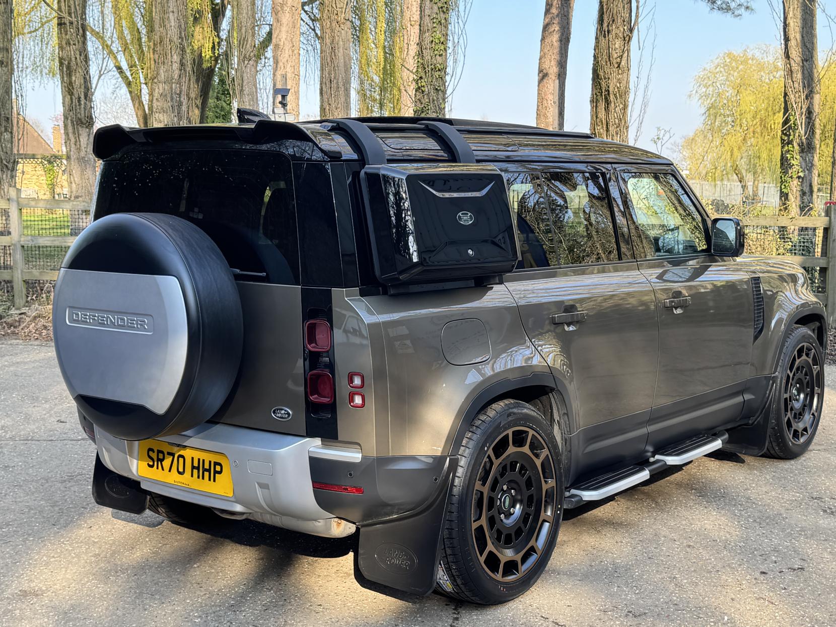 Land Rover Defender 110 2.0 SD4 First Edition SUV 5dr Diesel Auto 4WD Euro 6 (s/s) (240 ps)