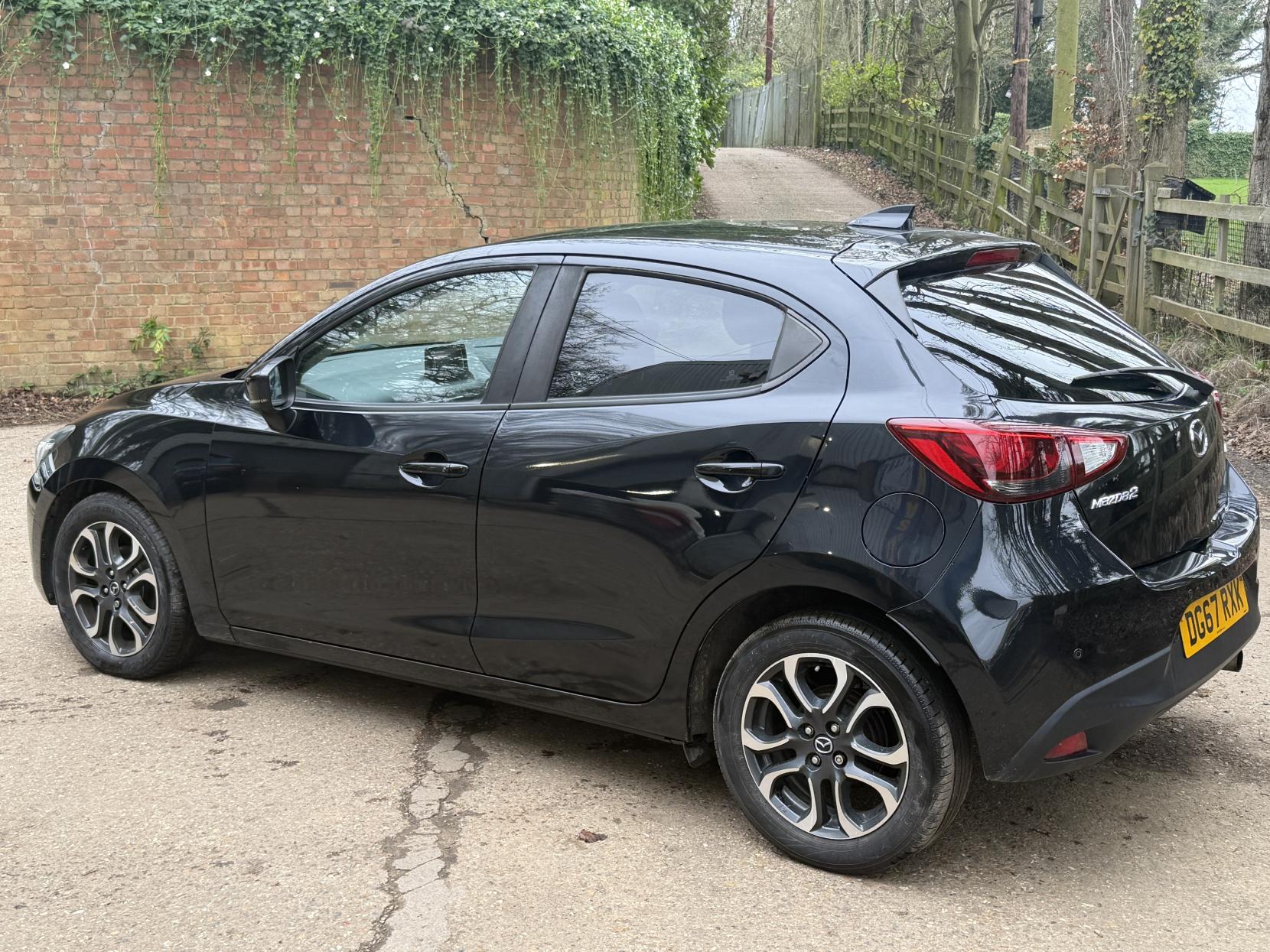 Mazda Mazda2 1.5 SKYACTIV-G Sport Nav Hatchback 5dr Petrol Manual Euro 6 (s/s) (90 ps)
