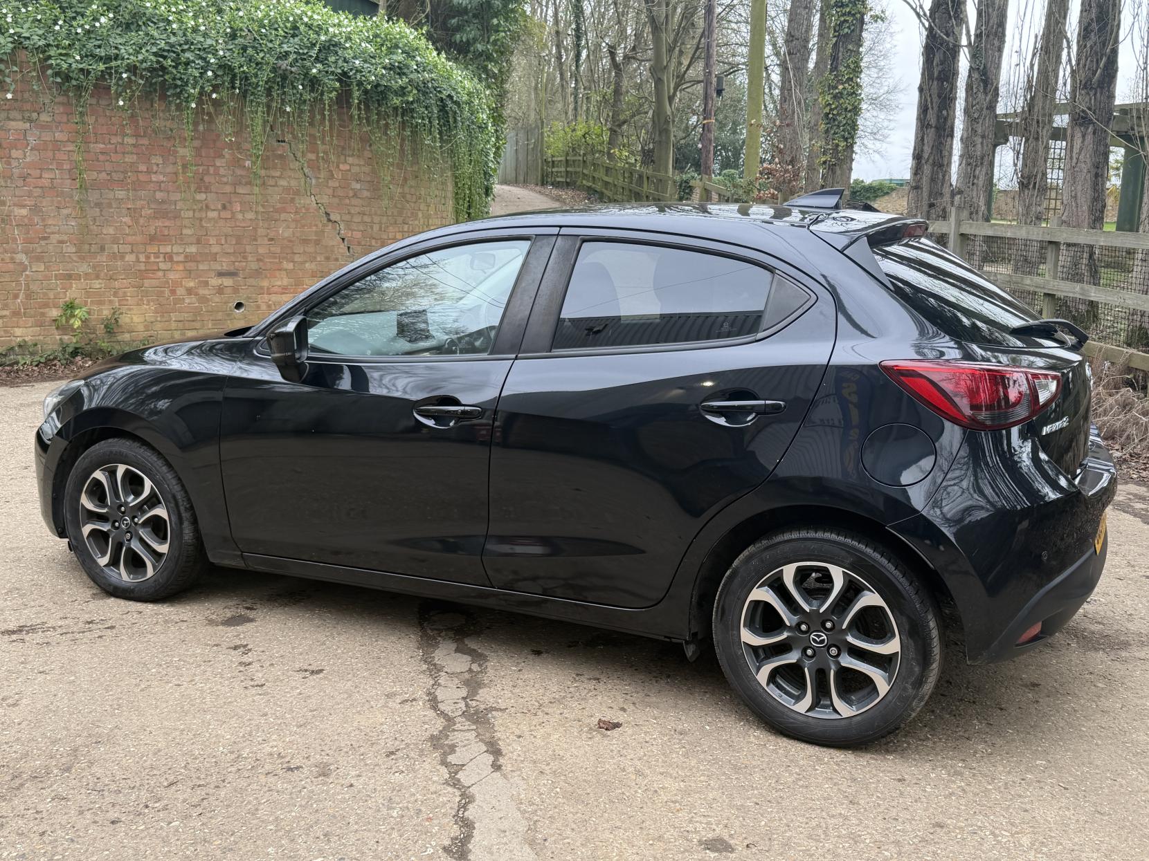 Mazda Mazda2 1.5 SKYACTIV-G Sport Nav Hatchback 5dr Petrol Manual Euro 6 (s/s) (90 ps)