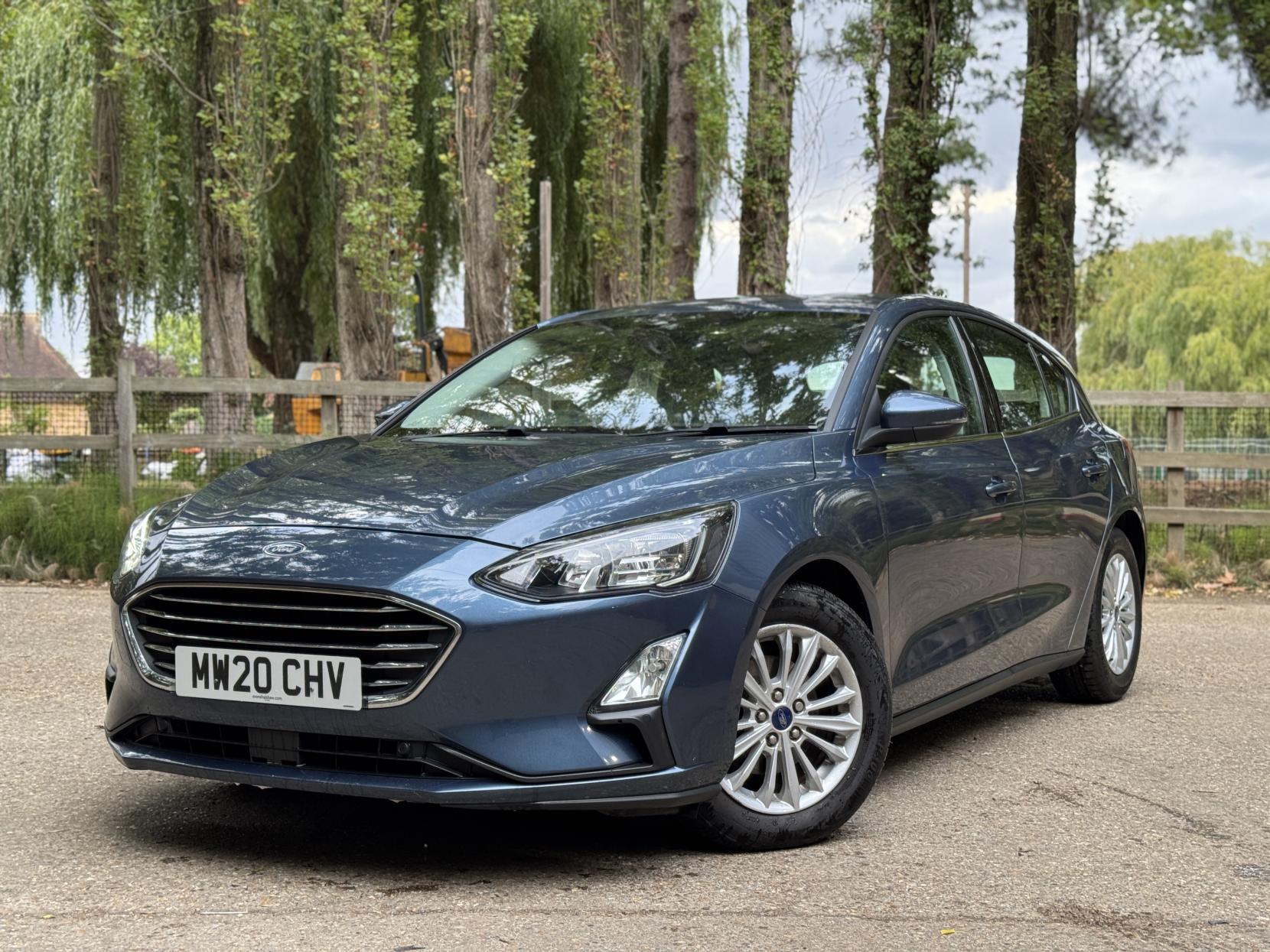 Ford Focus 1.0T EcoBoost Titanium Hatchback 5dr Petrol Auto Euro 6 (s/s) (125 ps)