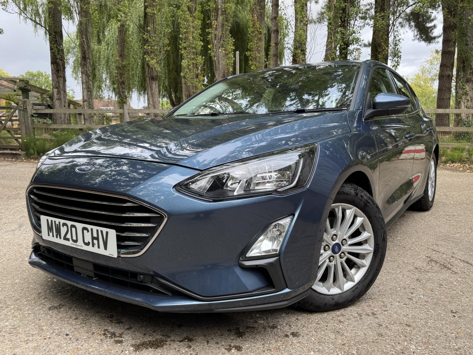 Ford Focus 1.0T EcoBoost Titanium Hatchback 5dr Petrol Auto Euro 6 (s/s) (125 ps)