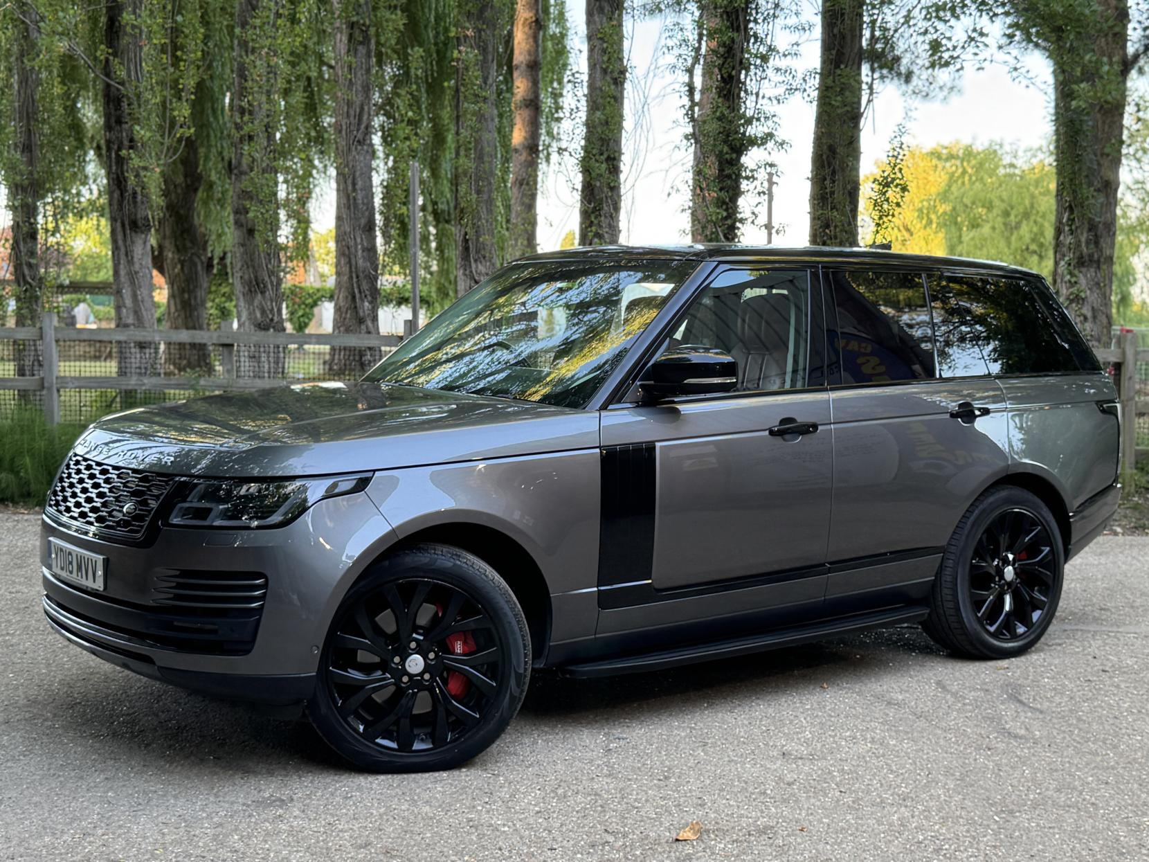 Land Rover Range Rover 4.4 SD V8 Vogue SE SUV 5dr Diesel Auto 4WD Euro 6 (s/s) (339 ps)