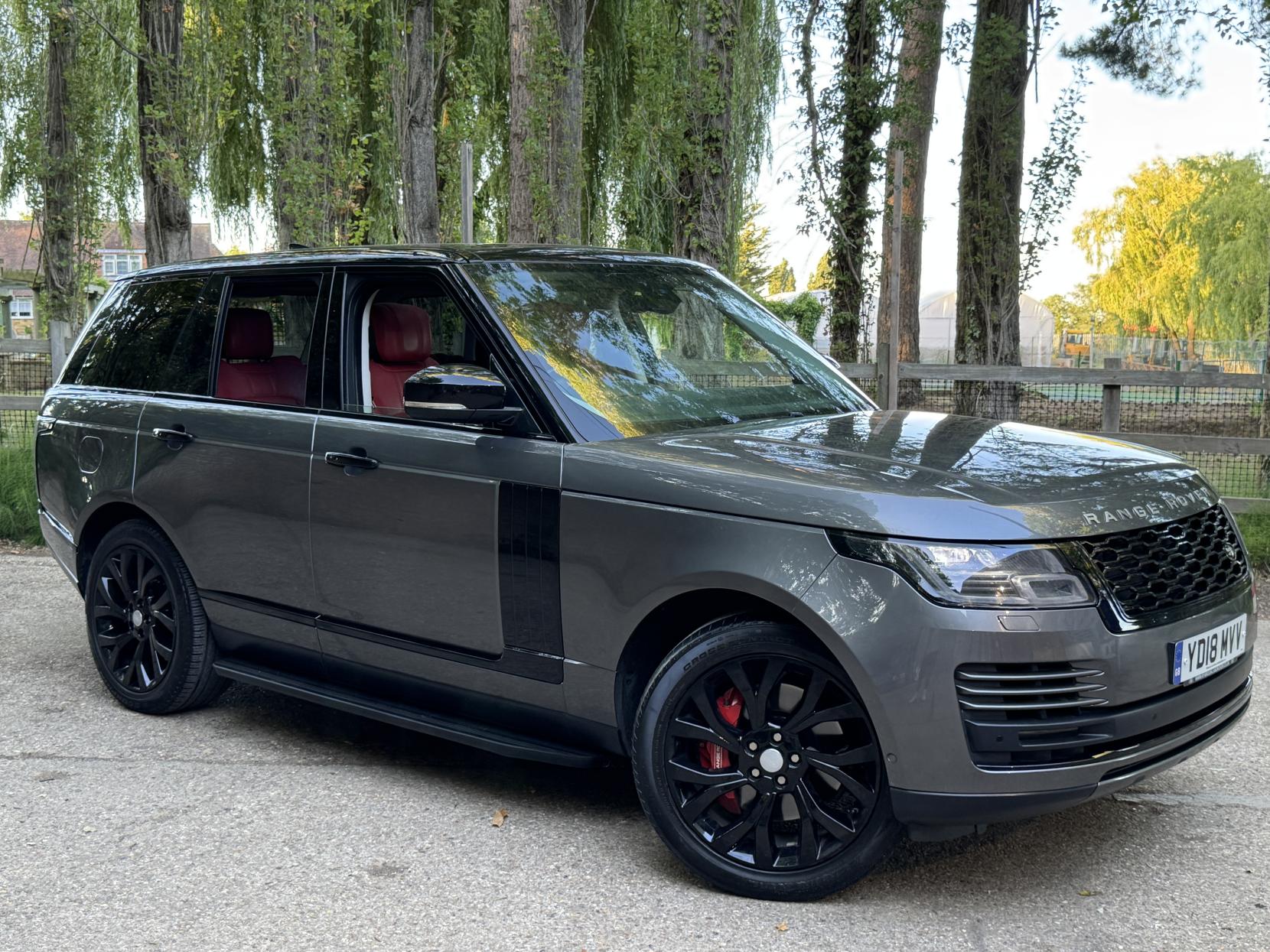 Land Rover Range Rover 4.4 SD V8 Vogue SE SUV 5dr Diesel Auto 4WD Euro 6 (s/s) (339 ps)