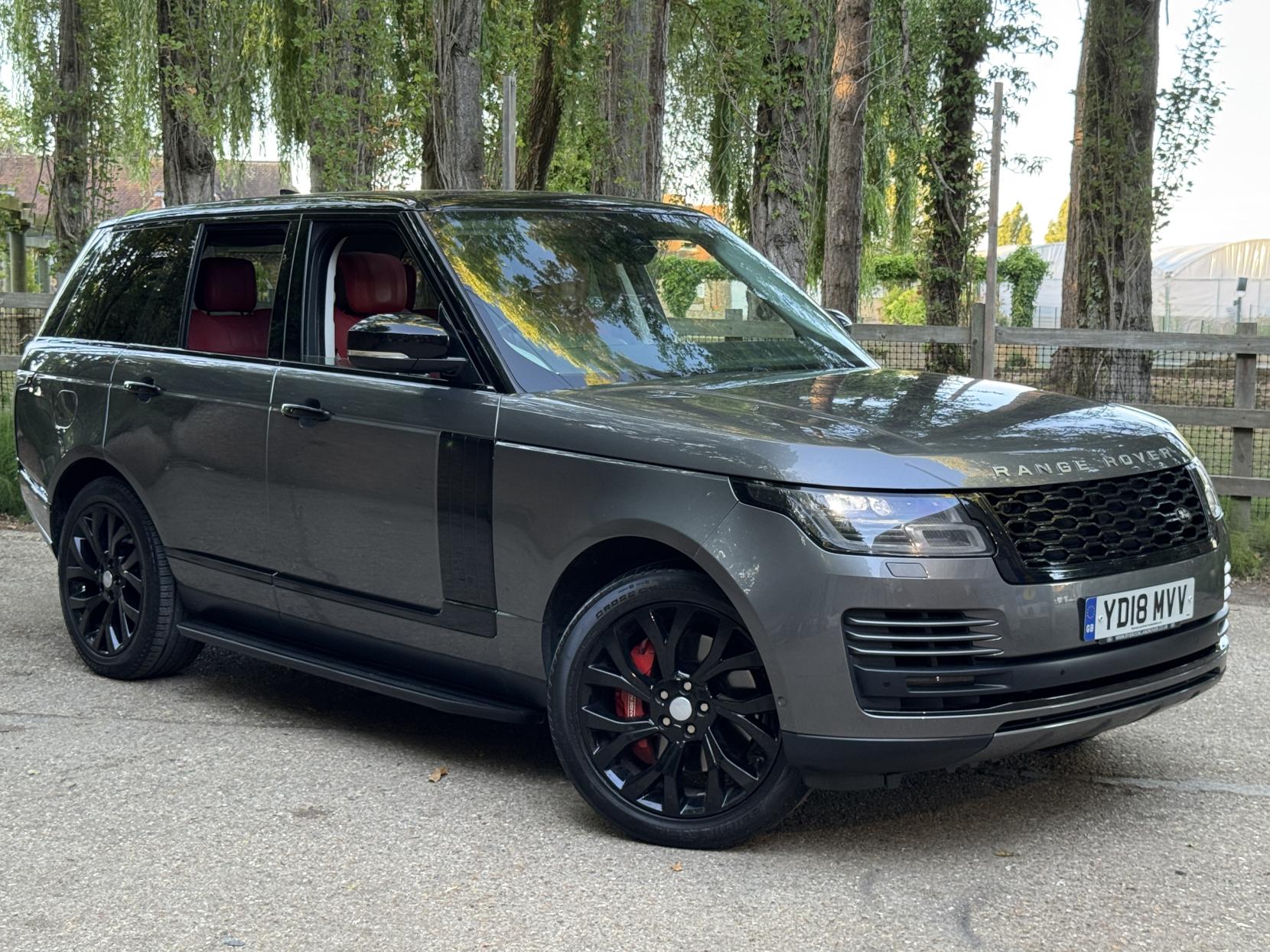 Land Rover Range Rover 4.4 SD V8 Vogue SE SUV 5dr Diesel Auto 4WD Euro 6 (s/s) (339 ps)