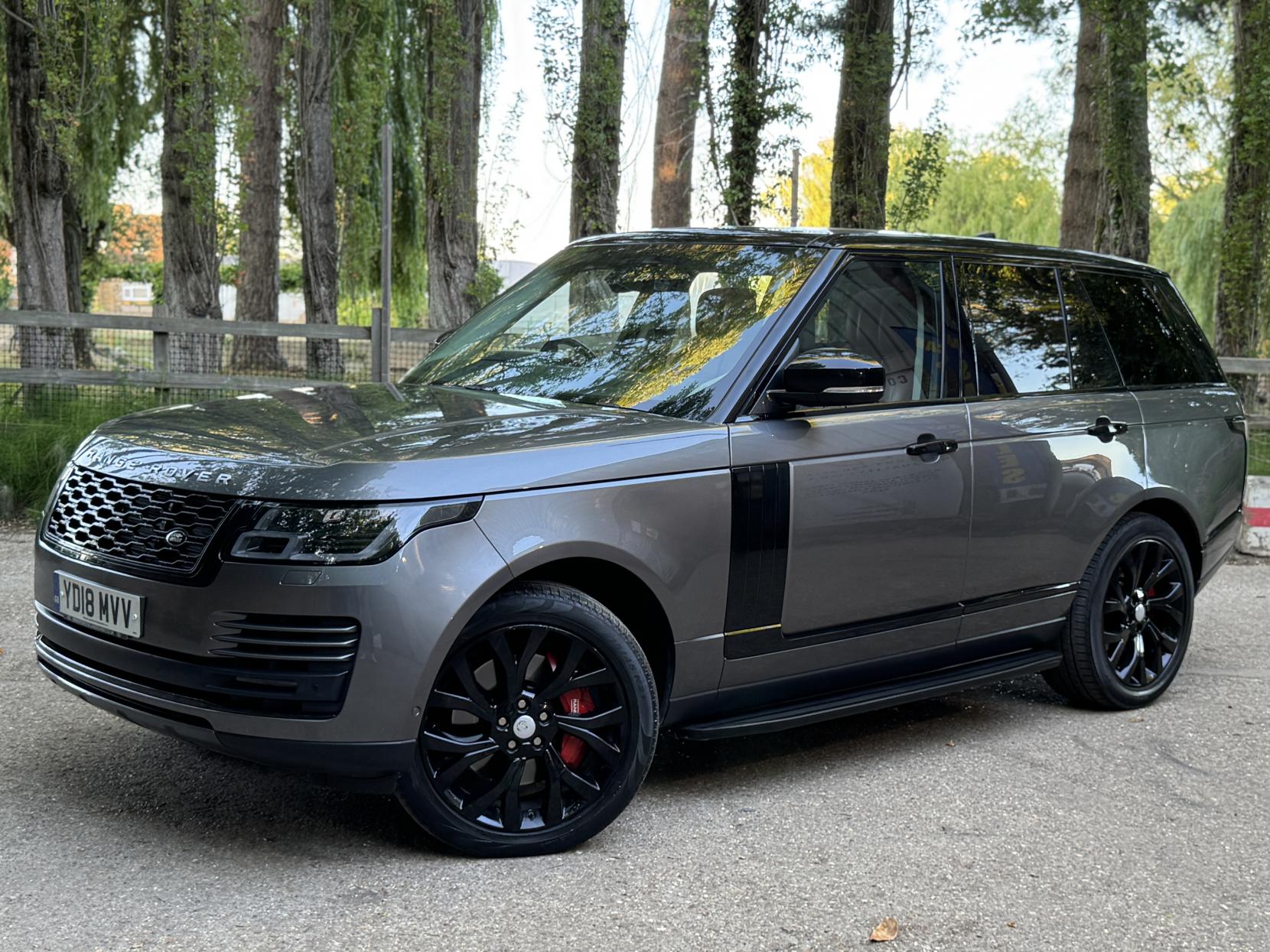 Land Rover Range Rover 4.4 SD V8 Vogue SE SUV 5dr Diesel Auto 4WD Euro 6 (s/s) (339 ps)