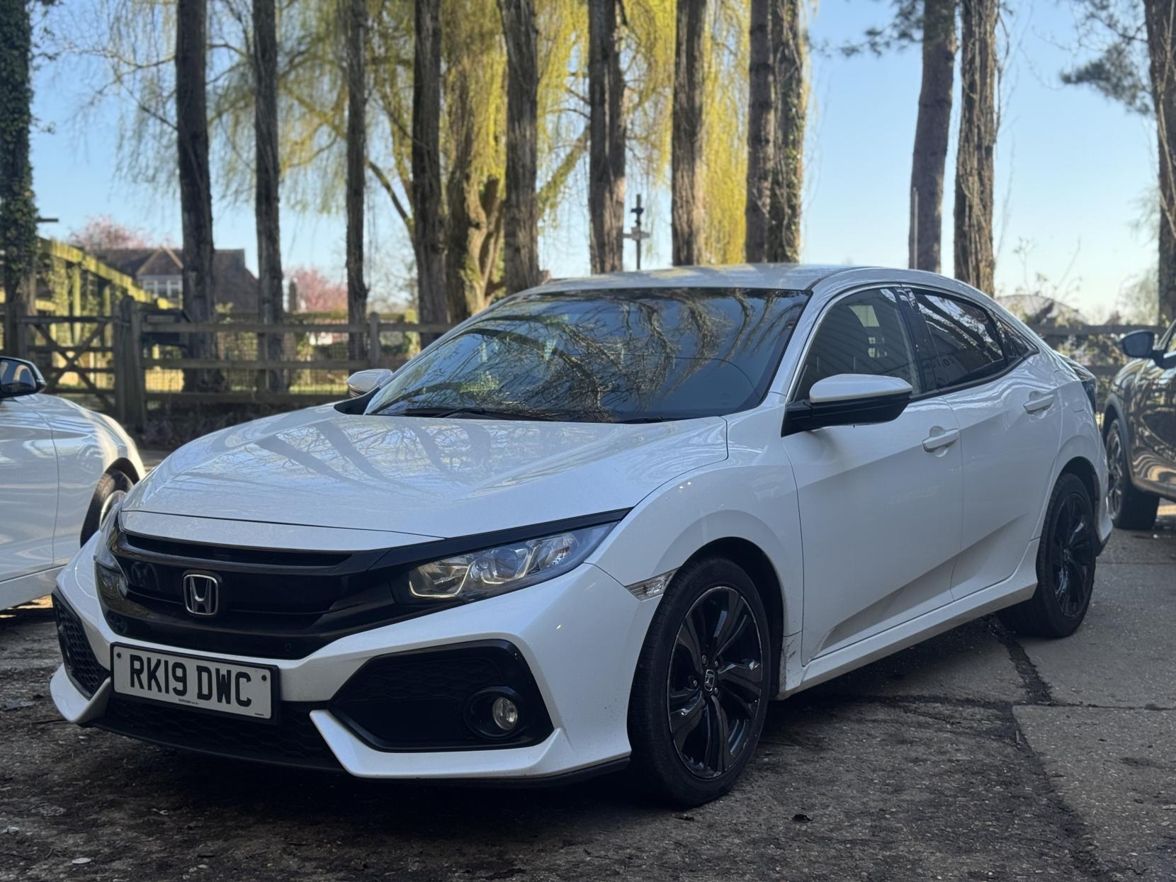 Honda Civic 1.0 VTEC Turbo SR Hatchback 5dr Petrol CVT Euro 6 (s/s) (126 ps)