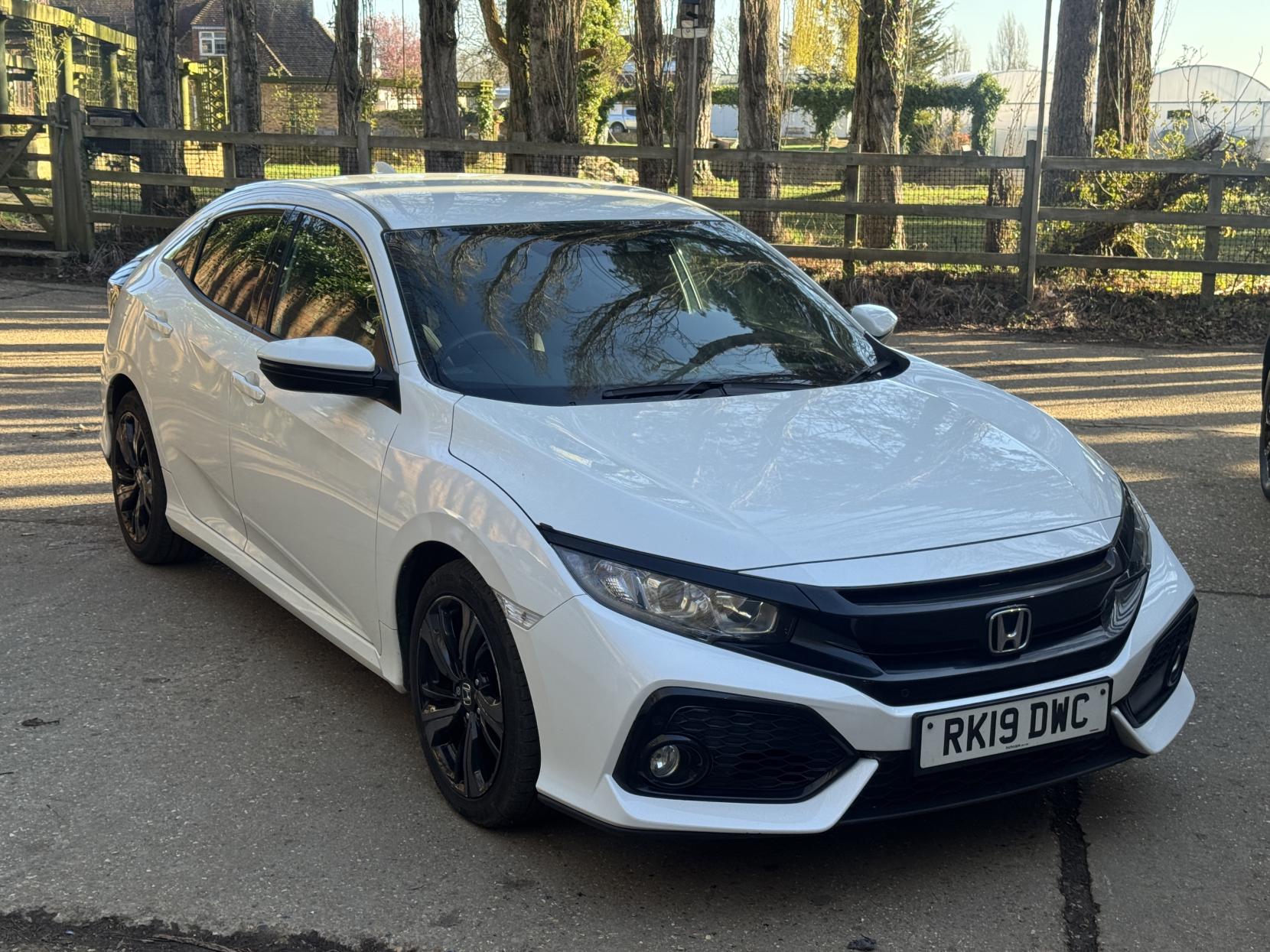 Honda Civic 1.0 VTEC Turbo SR Hatchback 5dr Petrol CVT Euro 6 (s/s) (126 ps)