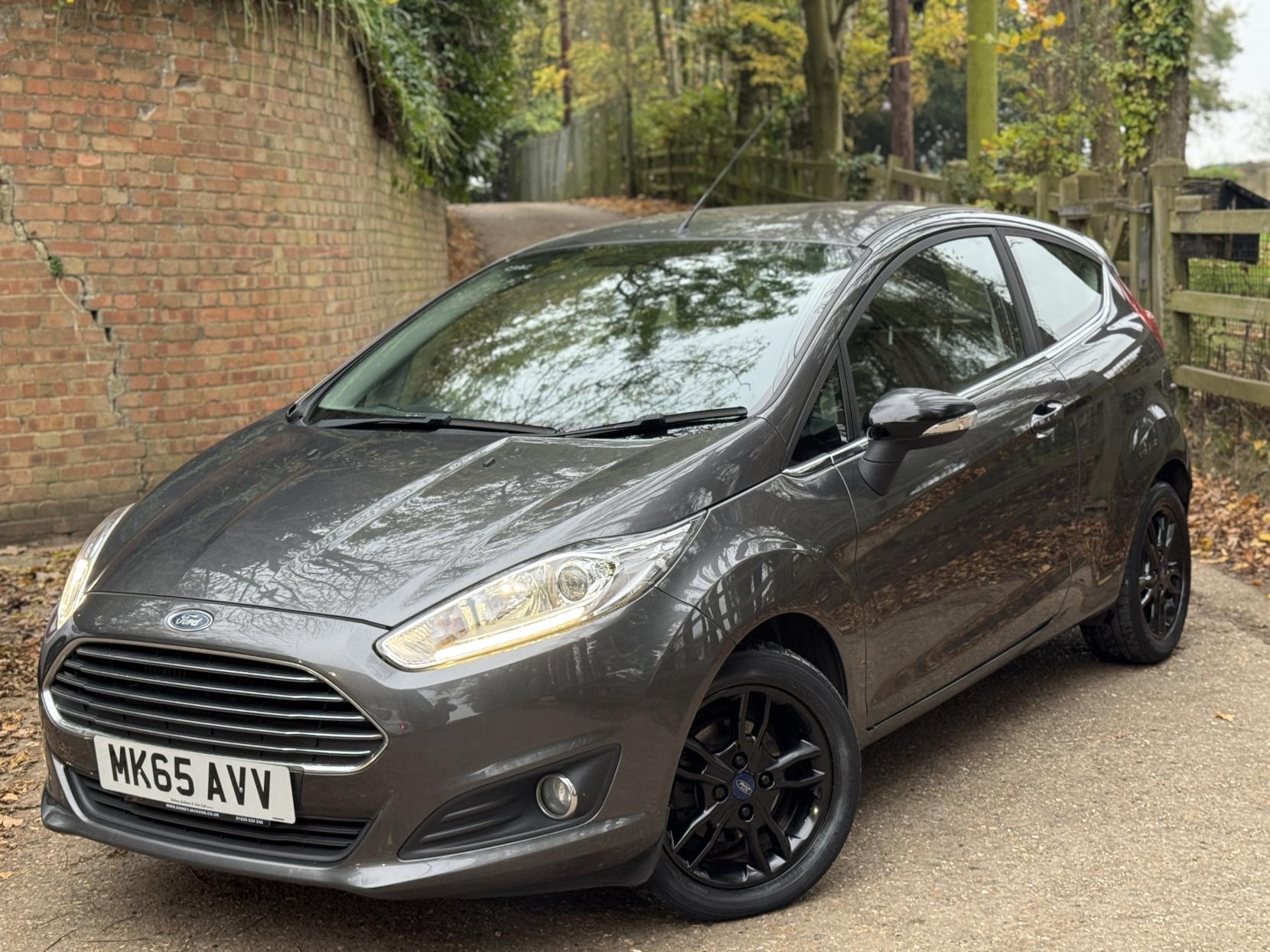 Ford Fiesta 1.0T EcoBoost Zetec Hatchback 3dr Petrol Manual Euro 6 (s/s) (100 ps)