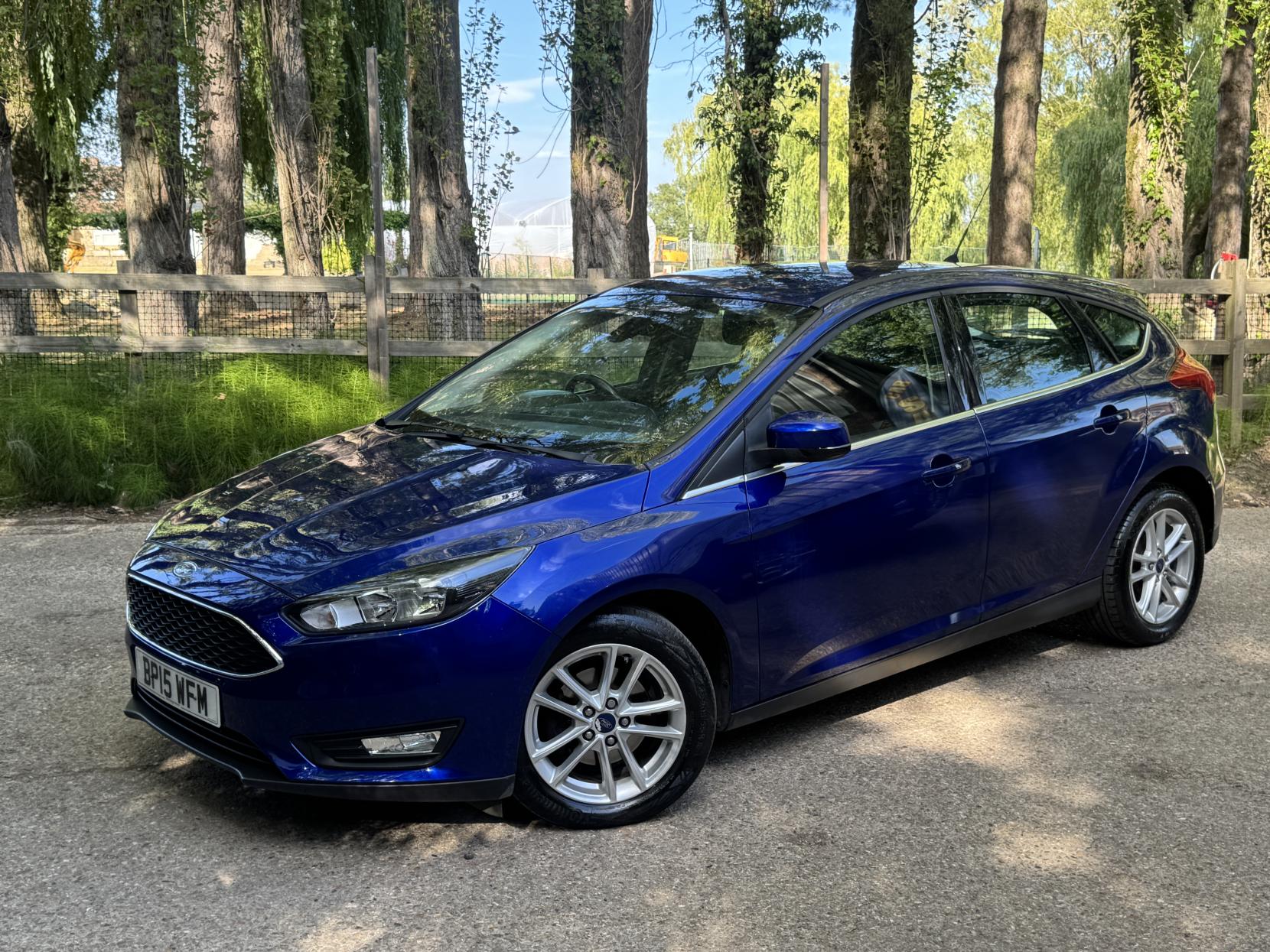 Ford Focus 1.0T EcoBoost Zetec Hatchback 5dr Petrol Manual Euro 6 (s/s) (125 ps)