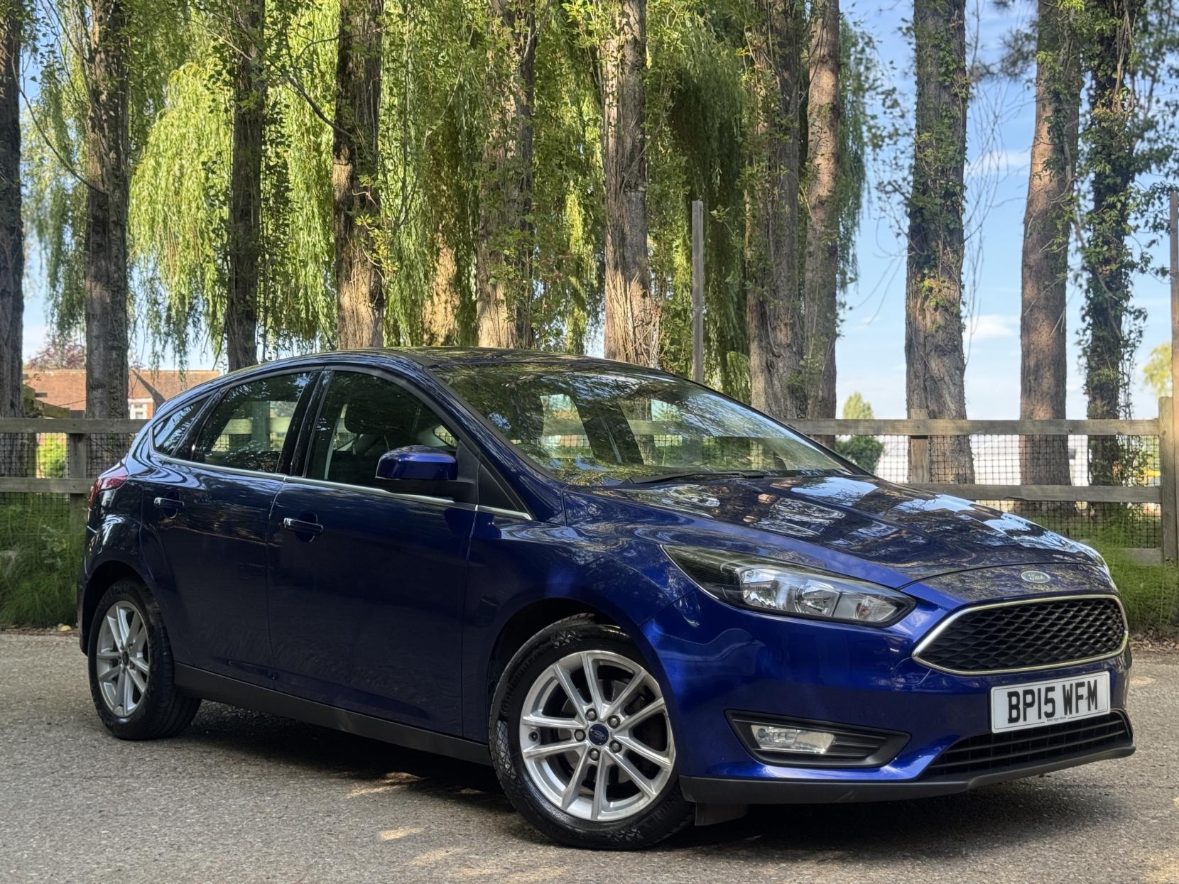 Ford Focus 1.0T EcoBoost Zetec Hatchback 5dr Petrol Manual Euro 6 (s/s) (125 ps)