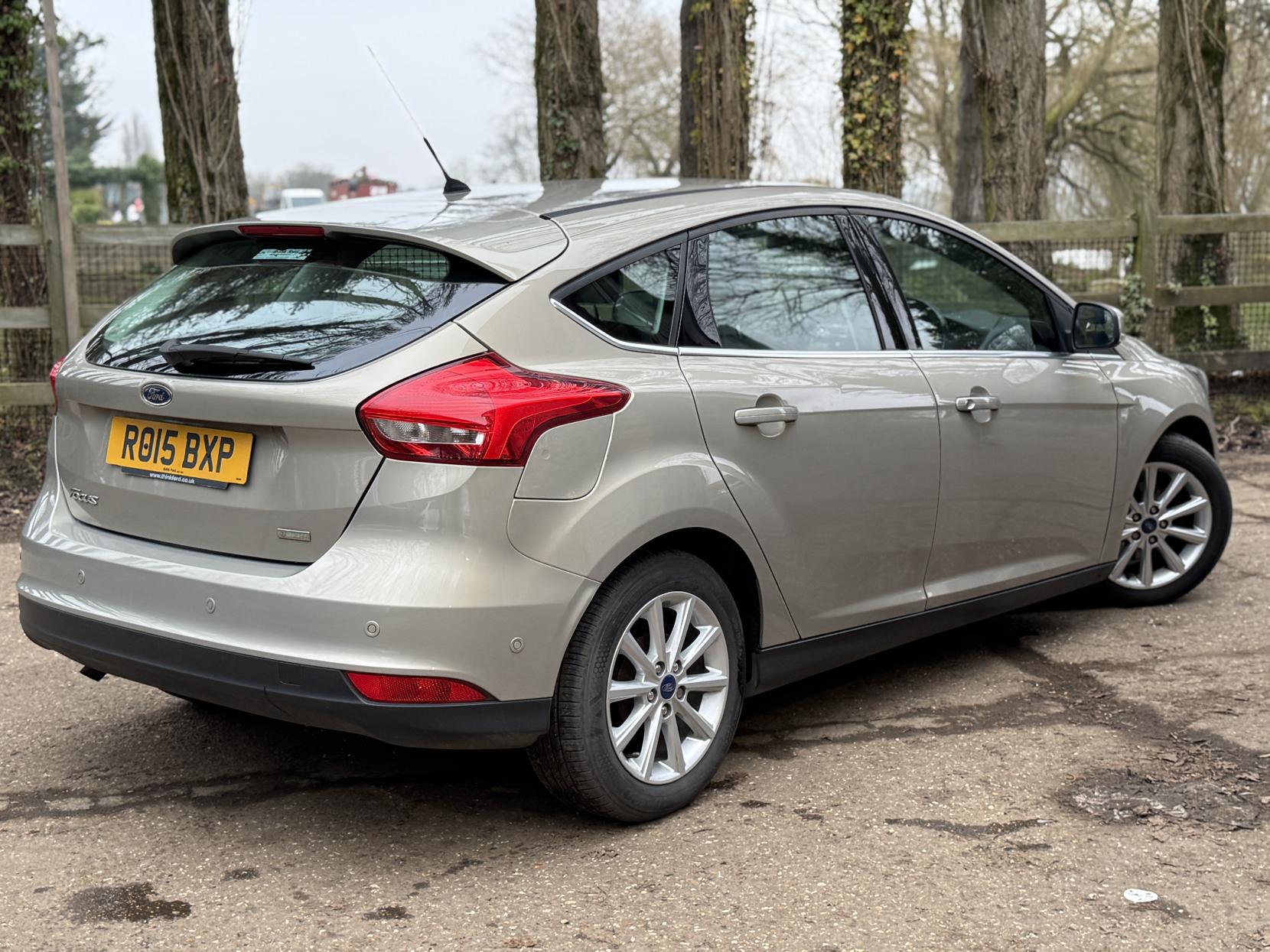 Ford Focus 1.0T EcoBoost Titanium Hatchback 5dr Petrol Manual Euro 6 (s/s) (100 ps)