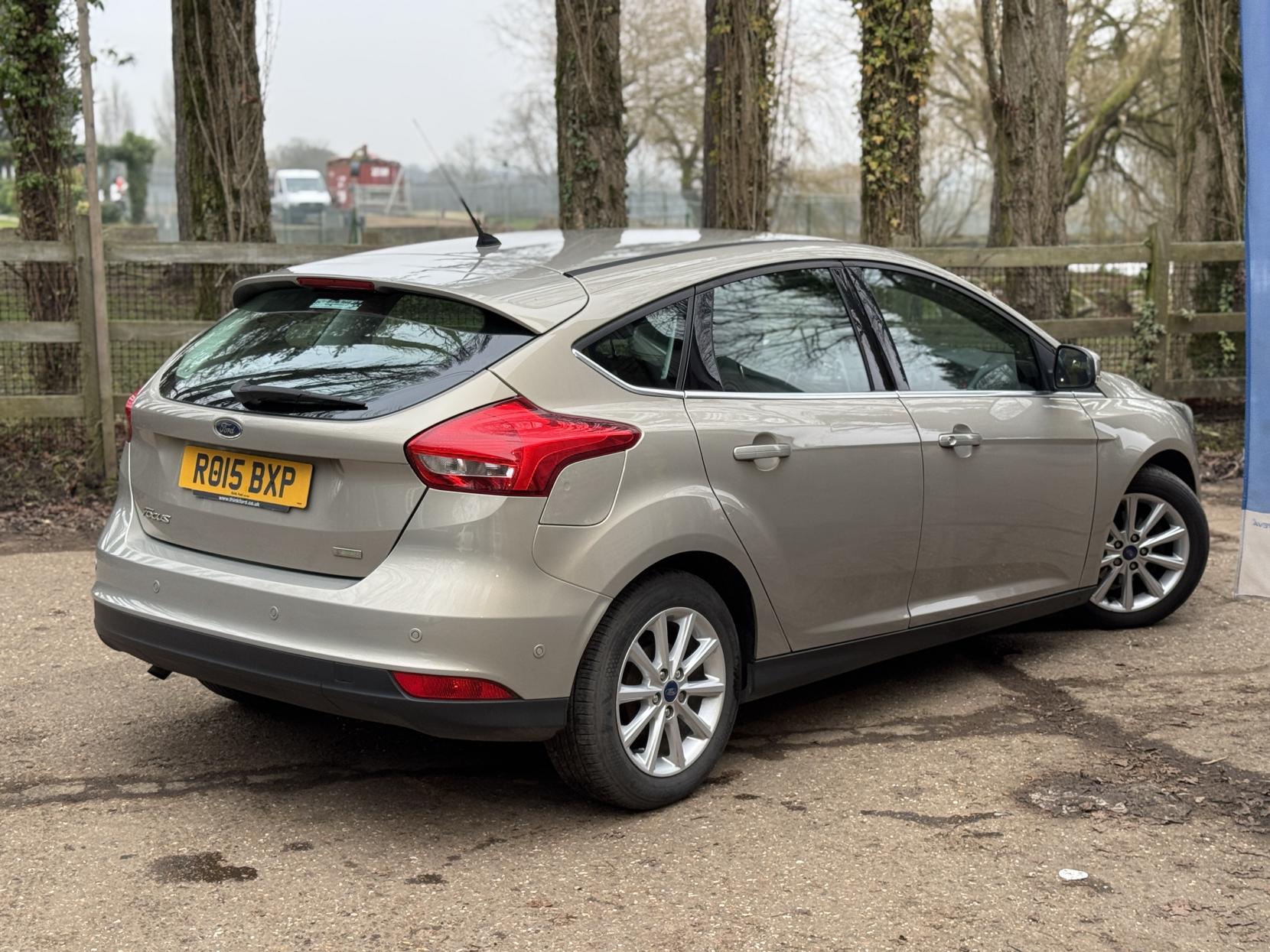 Ford Focus 1.0T EcoBoost Titanium Hatchback 5dr Petrol Manual Euro 6 (s/s) (100 ps)