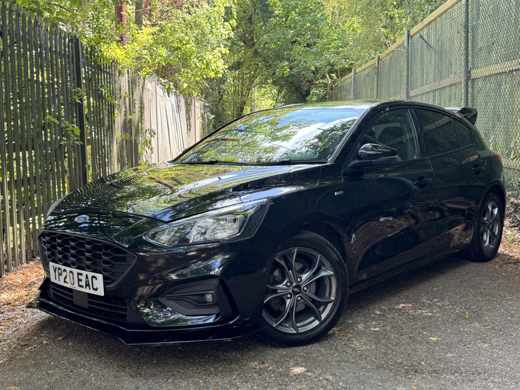 Ford Focus 1.0T EcoBoost ST-Line Hatchback 5dr Petrol Manual Euro 6 (s/s) (125 ps)
