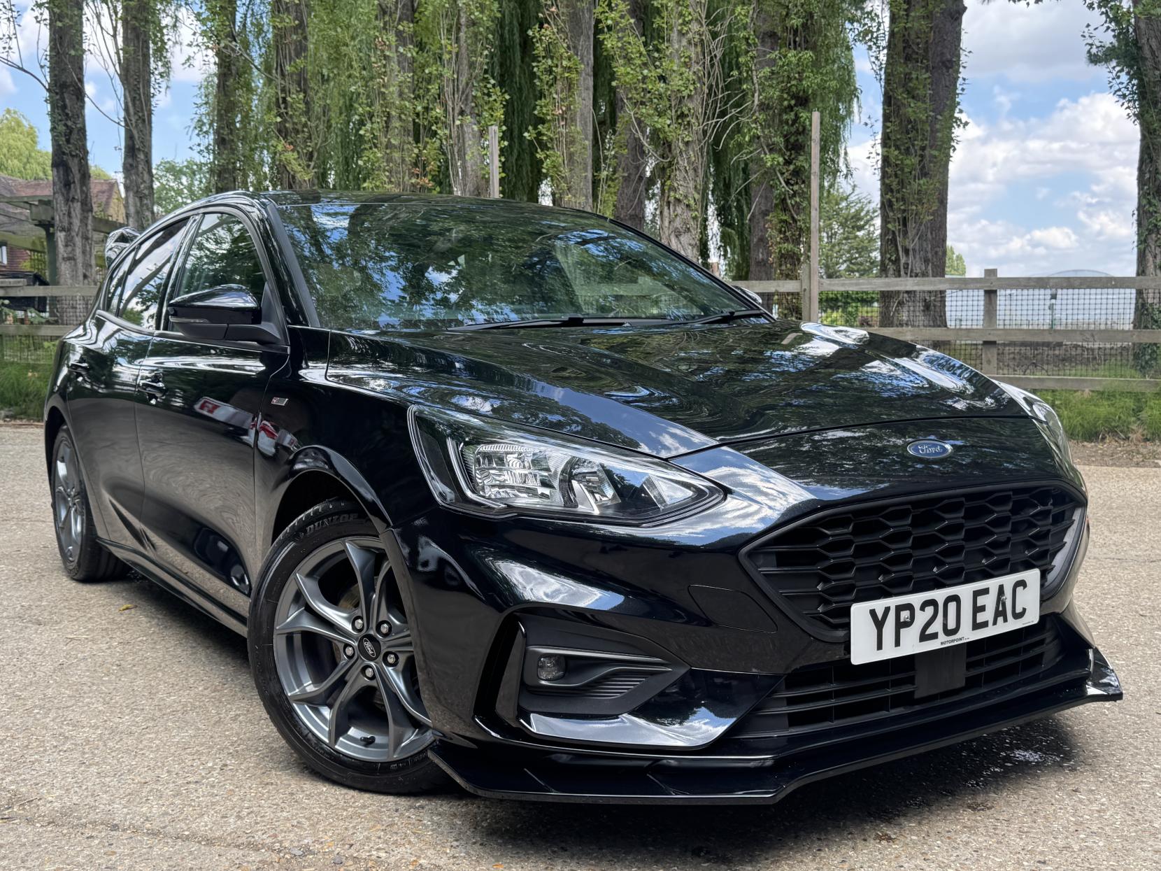 Ford Focus 1.0T EcoBoost ST-Line Hatchback 5dr Petrol Manual Euro 6 (s/s) (125 ps)