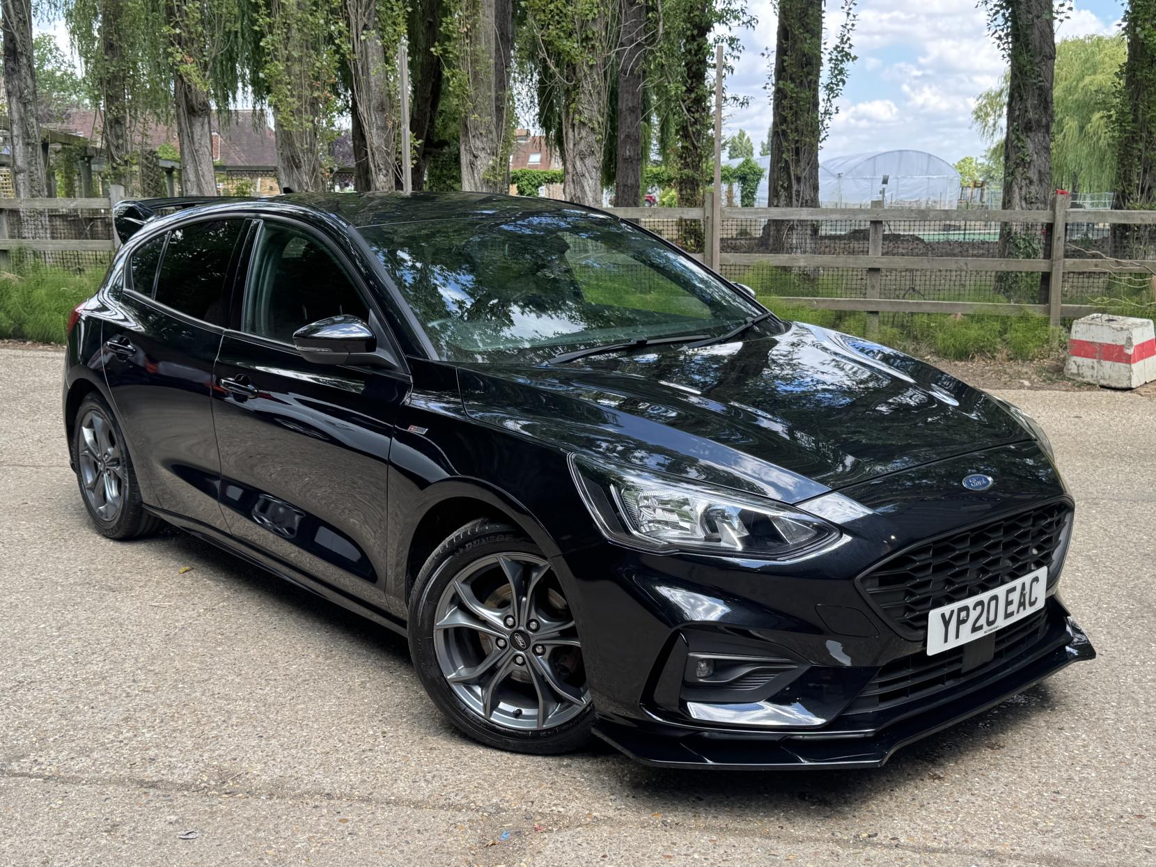 Ford Focus 1.0T EcoBoost ST-Line Hatchback 5dr Petrol Manual Euro 6 (s/s) (125 ps)