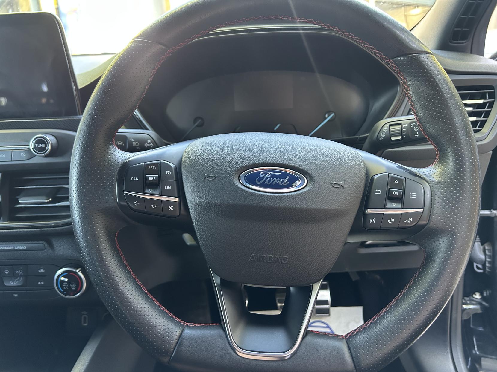 Ford Focus 1.0T EcoBoost ST-Line Hatchback 5dr Petrol Manual Euro 6 (s/s) (125 ps)