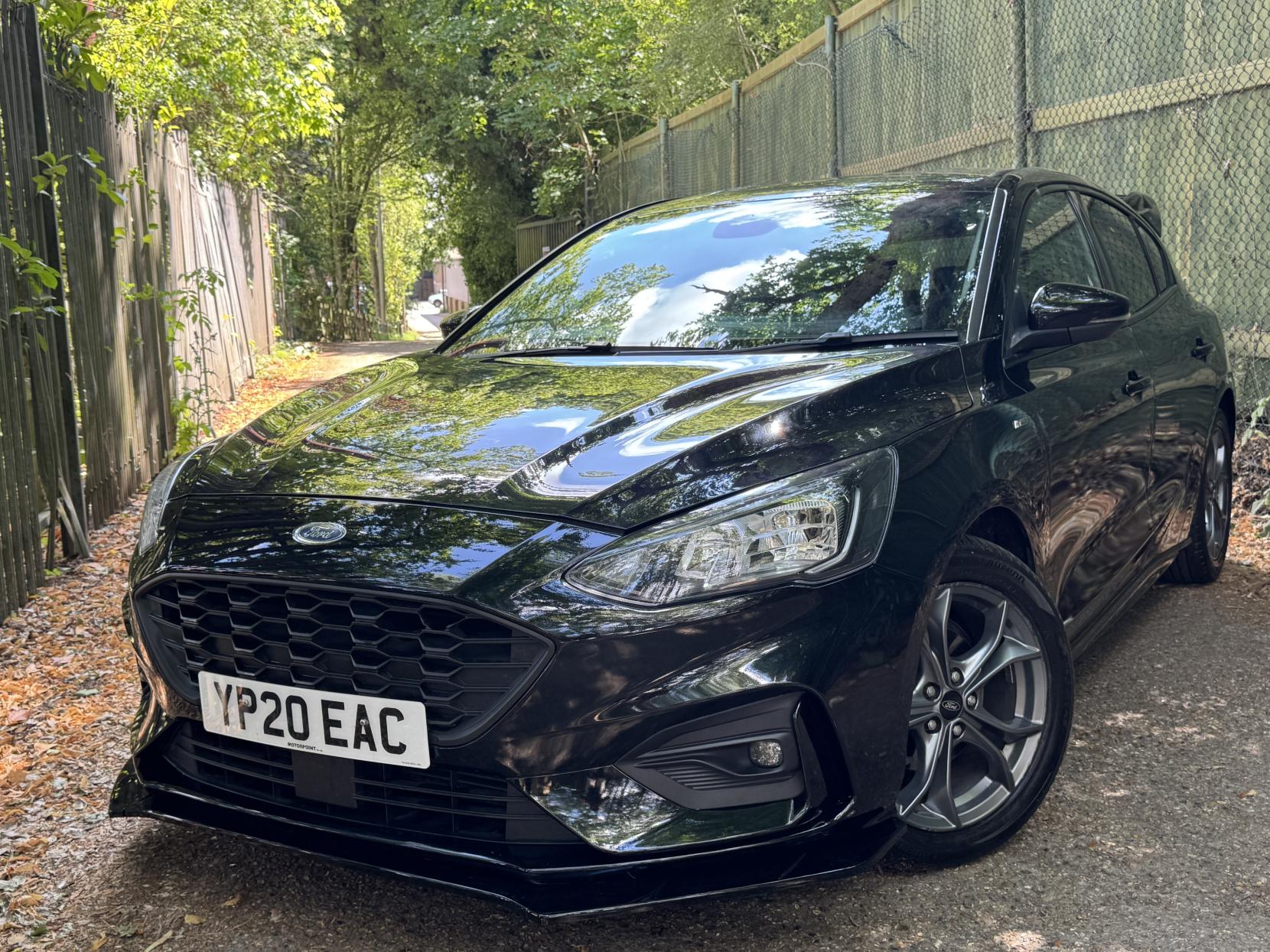 Ford Focus 1.0T EcoBoost ST-Line Hatchback 5dr Petrol Manual Euro 6 (s/s) (125 ps)