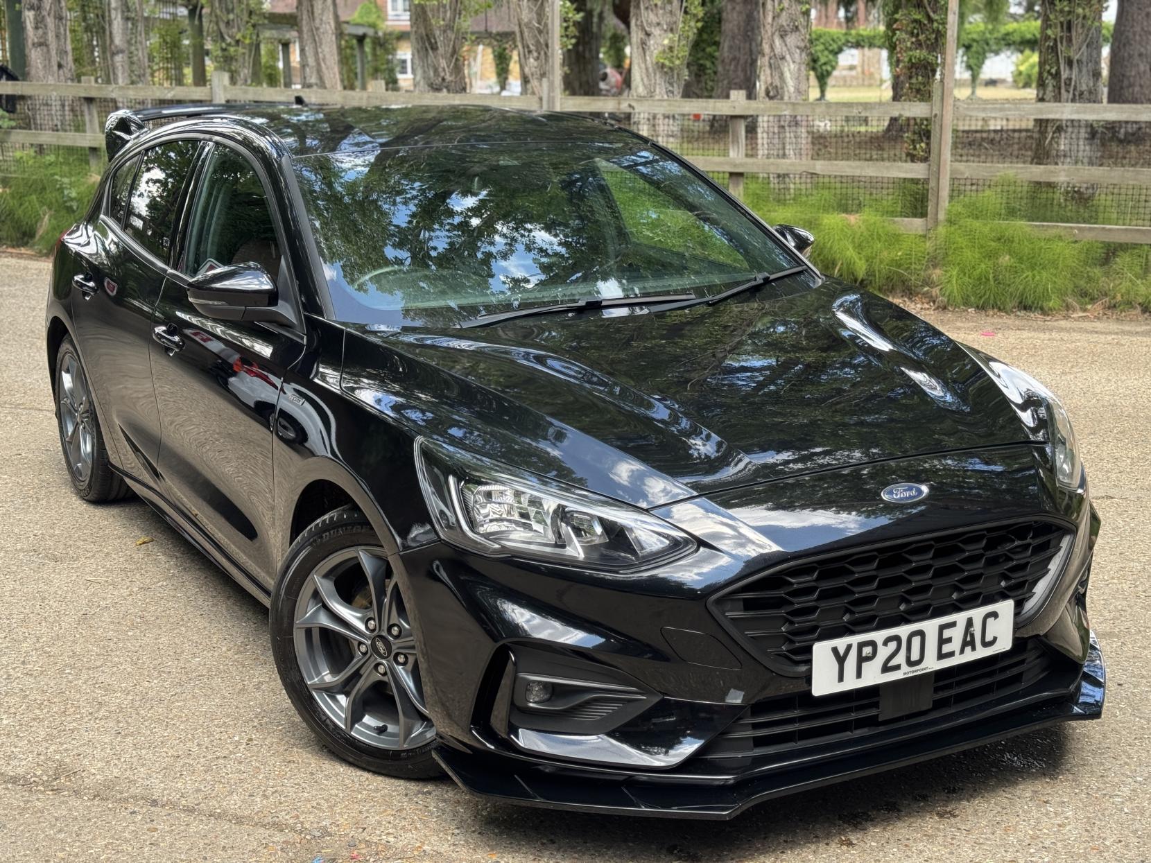 Ford Focus 1.0T EcoBoost ST-Line Hatchback 5dr Petrol Manual Euro 6 (s/s) (125 ps)