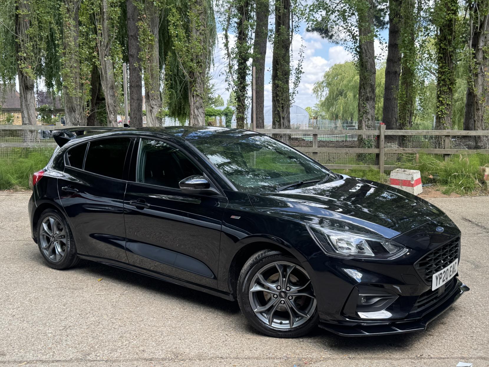 Ford Focus 1.0T EcoBoost ST-Line Hatchback 5dr Petrol Manual Euro 6 (s/s) (125 ps)