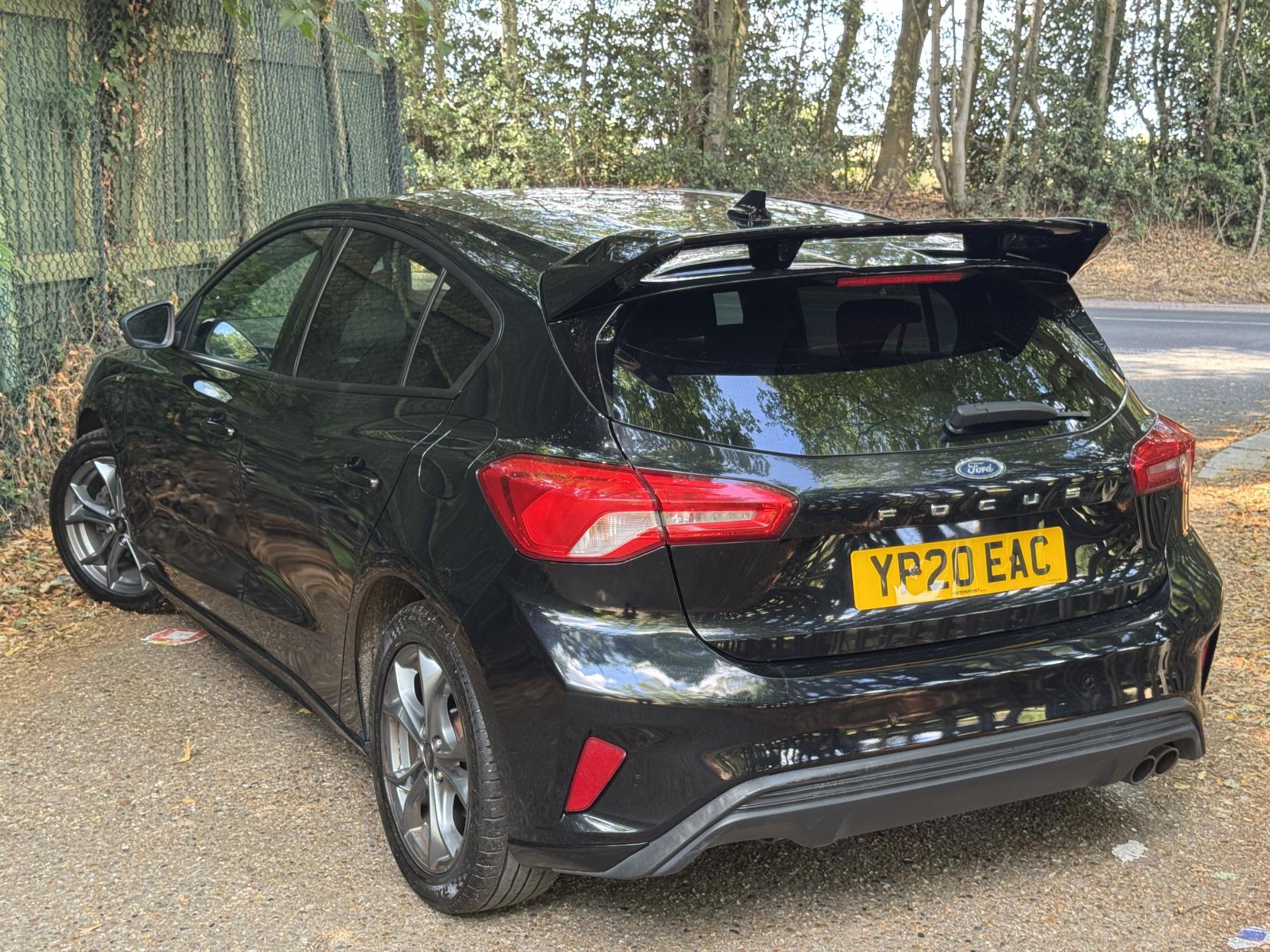 Ford Focus 1.0T EcoBoost ST-Line Hatchback 5dr Petrol Manual Euro 6 (s/s) (125 ps)