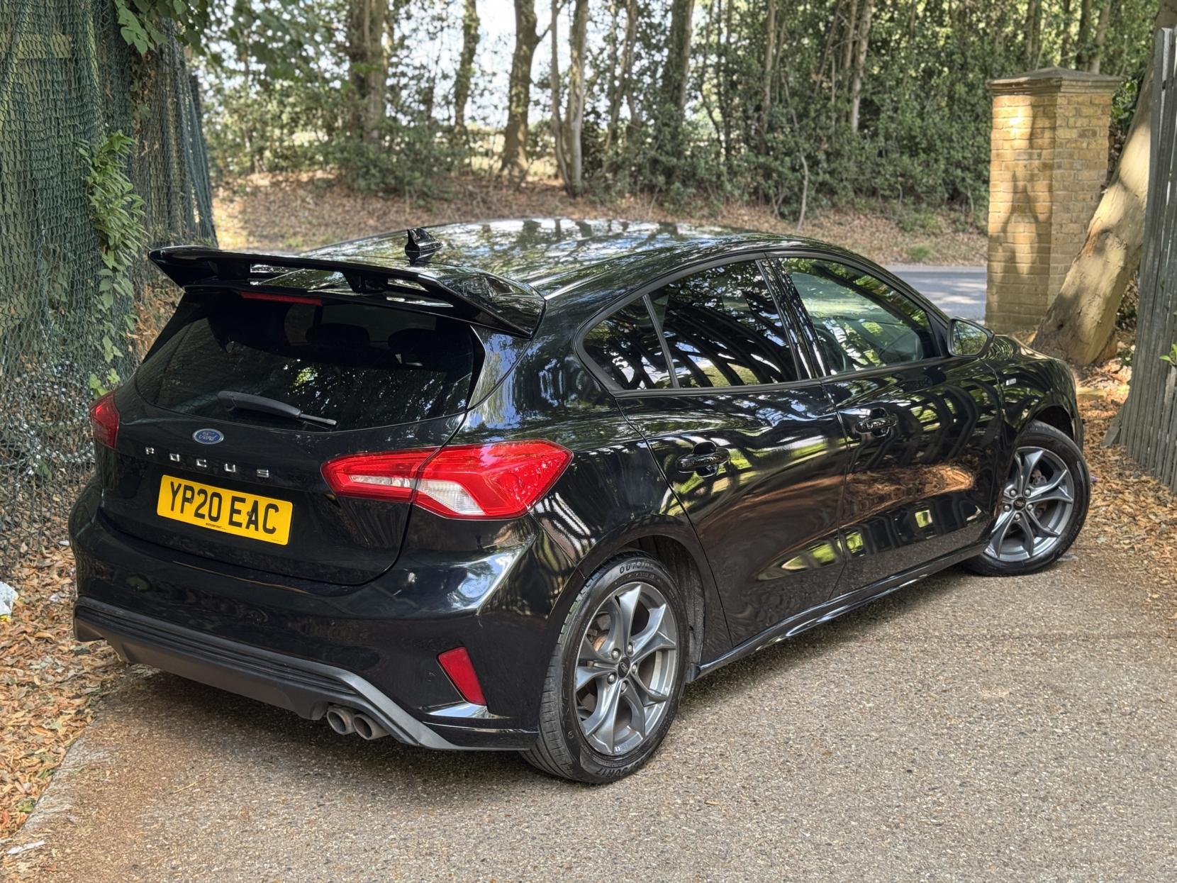 Ford Focus 1.0T EcoBoost ST-Line Hatchback 5dr Petrol Manual Euro 6 (s/s) (125 ps)