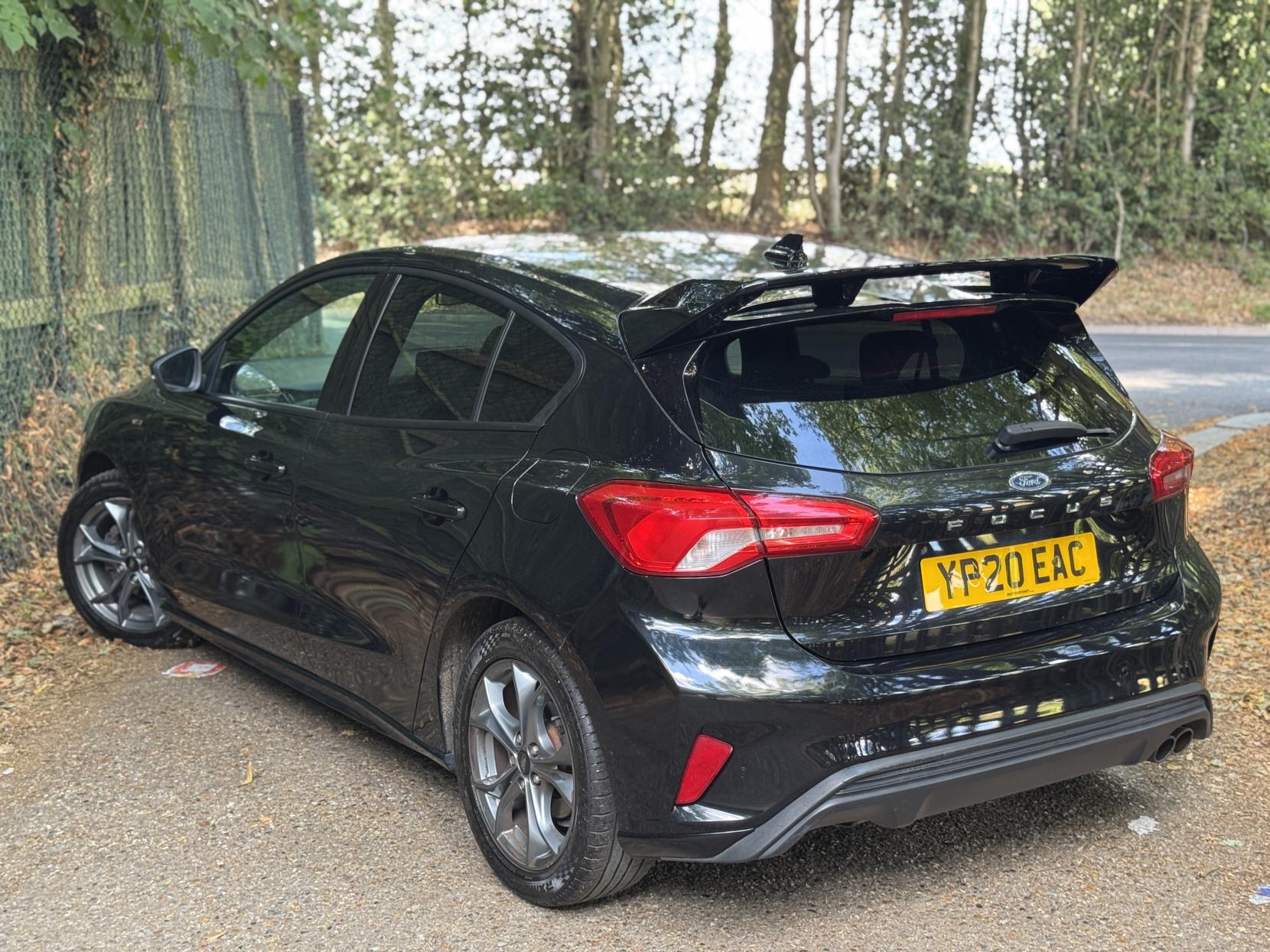 Ford Focus 1.0T EcoBoost ST-Line Hatchback 5dr Petrol Manual Euro 6 (s/s) (125 ps)