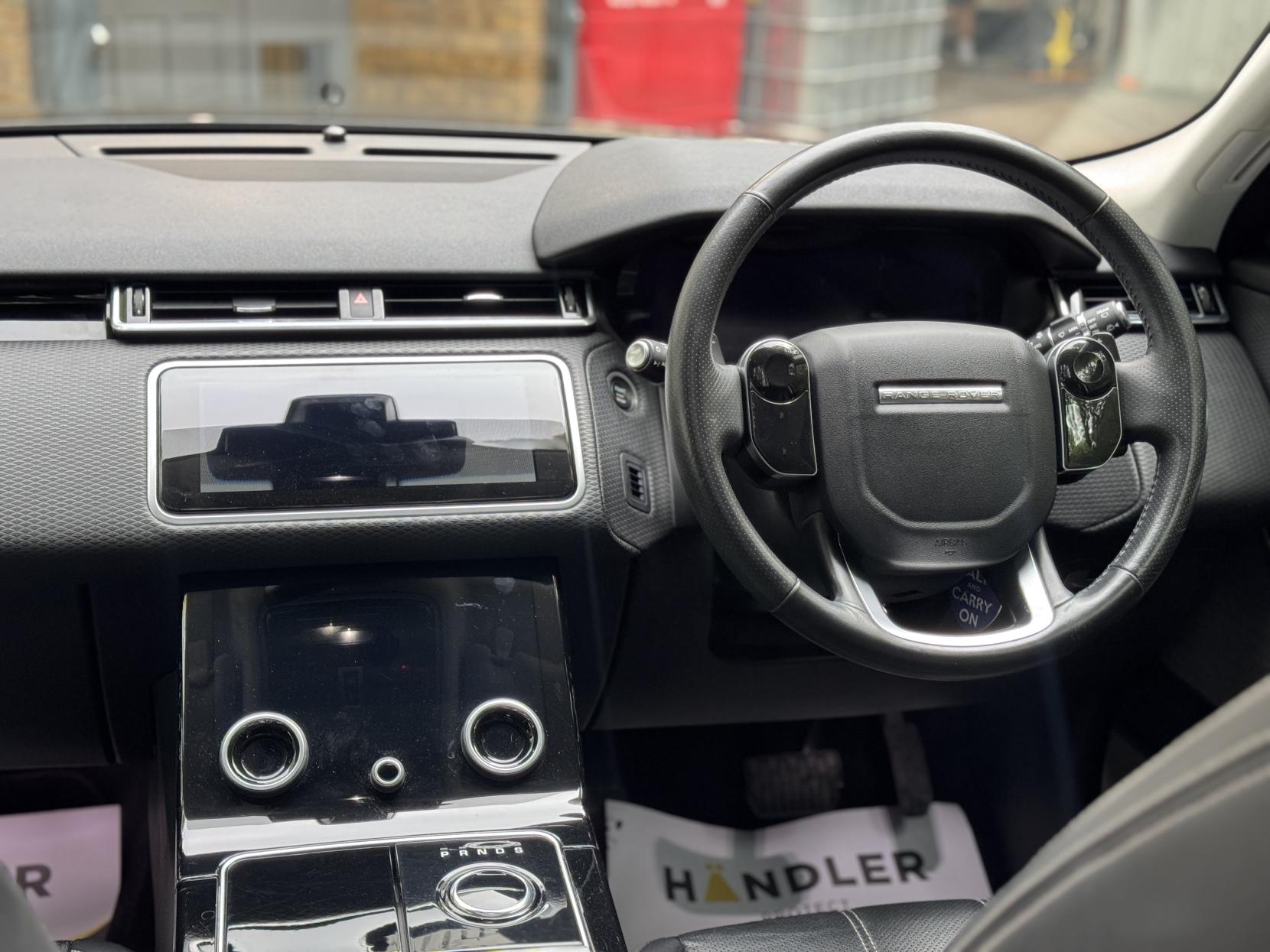 Land Rover Range Rover Velar 2.0 D180 SE SUV 5dr Diesel Auto 4WD Euro 6 (s/s) (180 ps)
