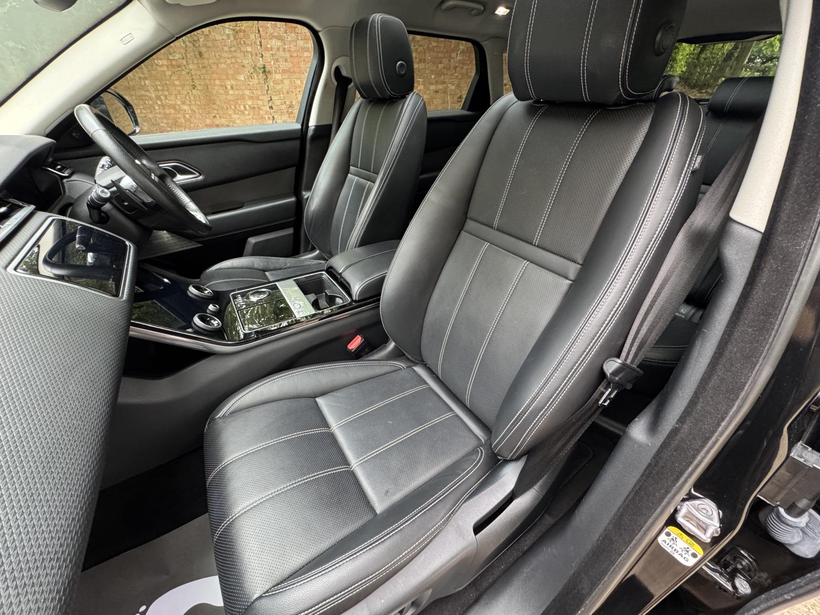 Land Rover Range Rover Velar 2.0 D180 SE SUV 5dr Diesel Auto 4WD Euro 6 (s/s) (180 ps)