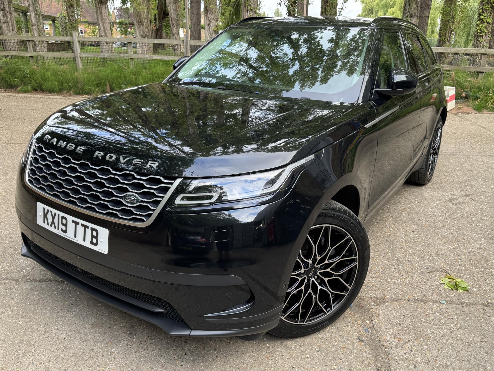 Land Rover Range Rover Velar 2.0 D180 SE SUV 5dr Diesel Auto 4WD Euro 6 (s/s) (180 ps)