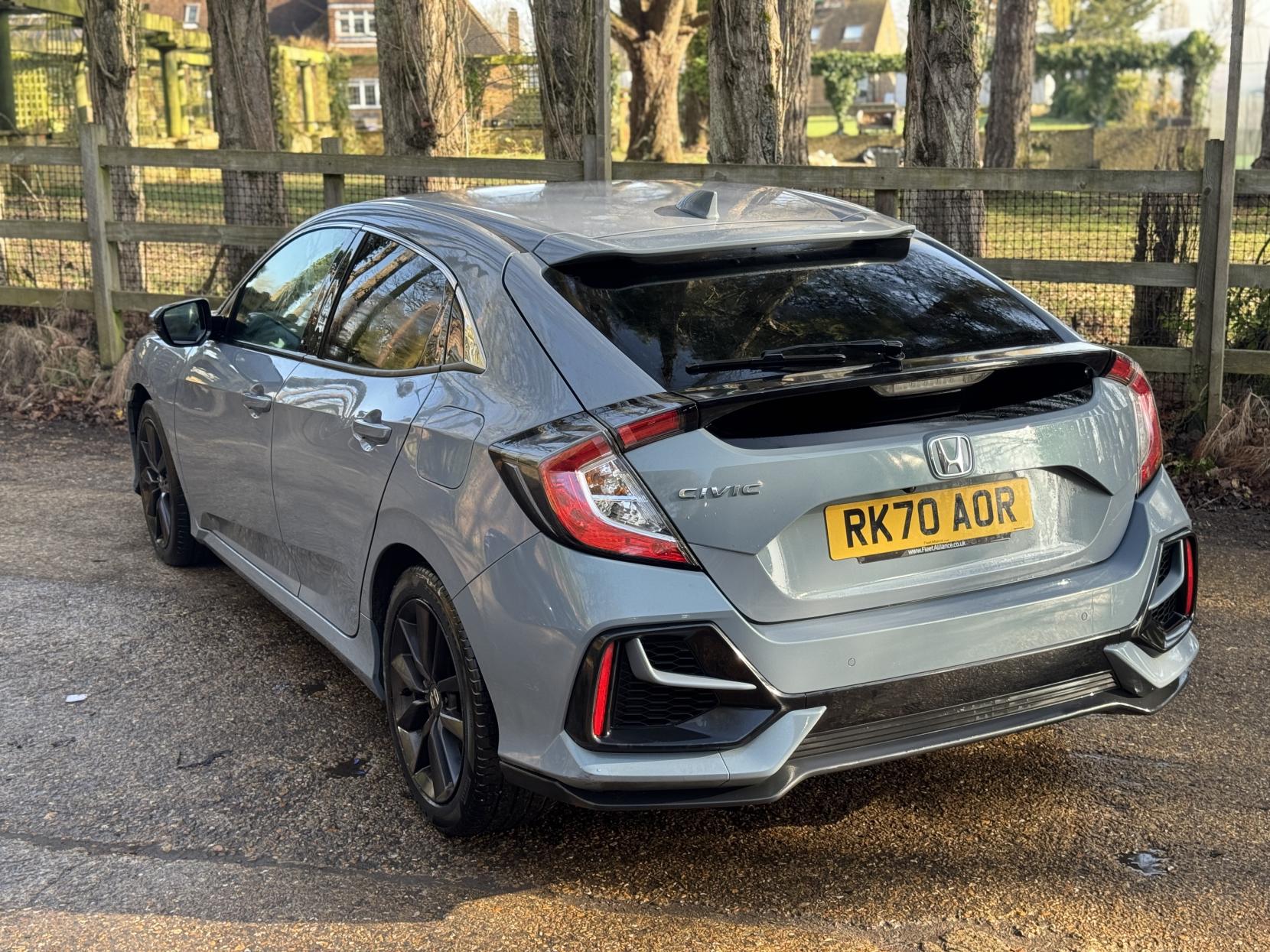 Honda Civic 1.0 VTEC Turbo SR Hatchback 5dr Petrol CVT Euro 6 (s/s) (126 ps)