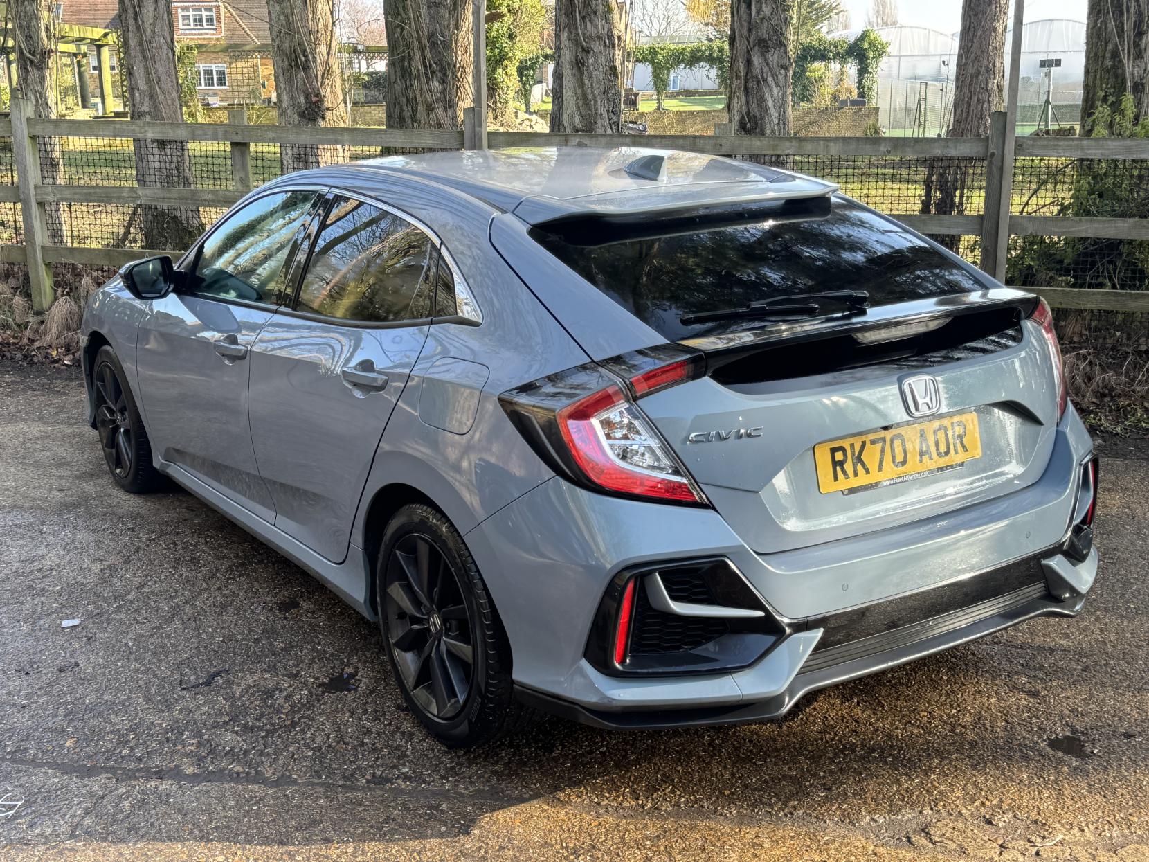 Honda Civic 1.0 VTEC Turbo SR Hatchback 5dr Petrol CVT Euro 6 (s/s) (126 ps)