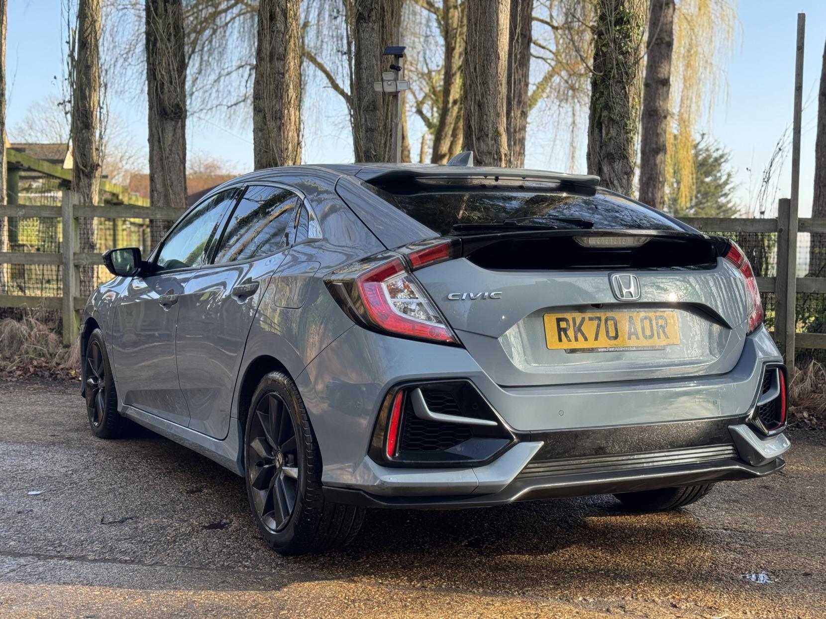 Honda Civic 1.0 VTEC Turbo SR Hatchback 5dr Petrol CVT Euro 6 (s/s) (126 ps)