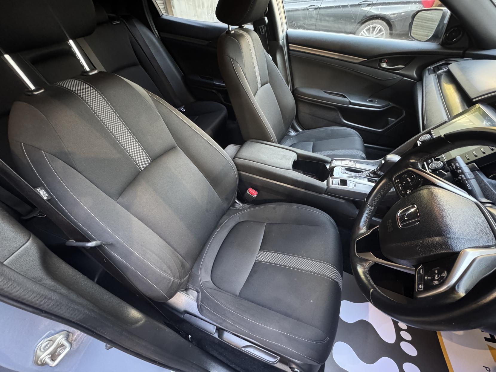 Honda Civic 1.0 VTEC Turbo SR Hatchback 5dr Petrol CVT Euro 6 (s/s) (126 ps)