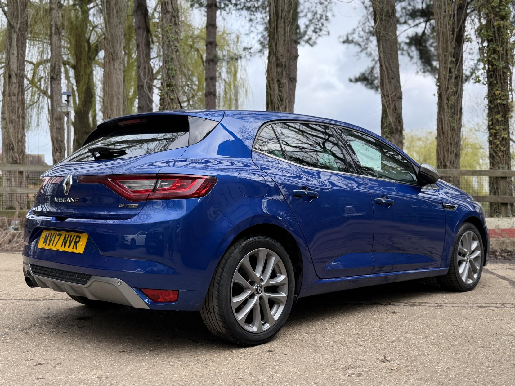 Renault Megane 1.2 TCe GT Line Nav Hatchback 5dr Petrol Manual Euro 6 (s/s) (130 ps)