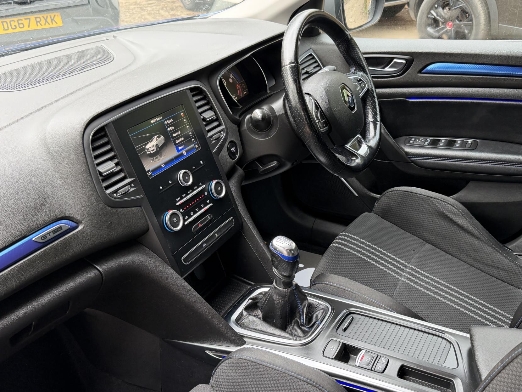 Renault Megane 1.2 TCe GT Line Nav Hatchback 5dr Petrol Manual Euro 6 (s/s) (130 ps)