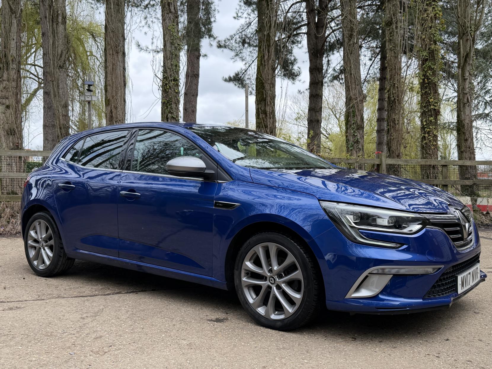 Renault Megane 1.2 TCe GT Line Nav Hatchback 5dr Petrol Manual Euro 6 (s/s) (130 ps)